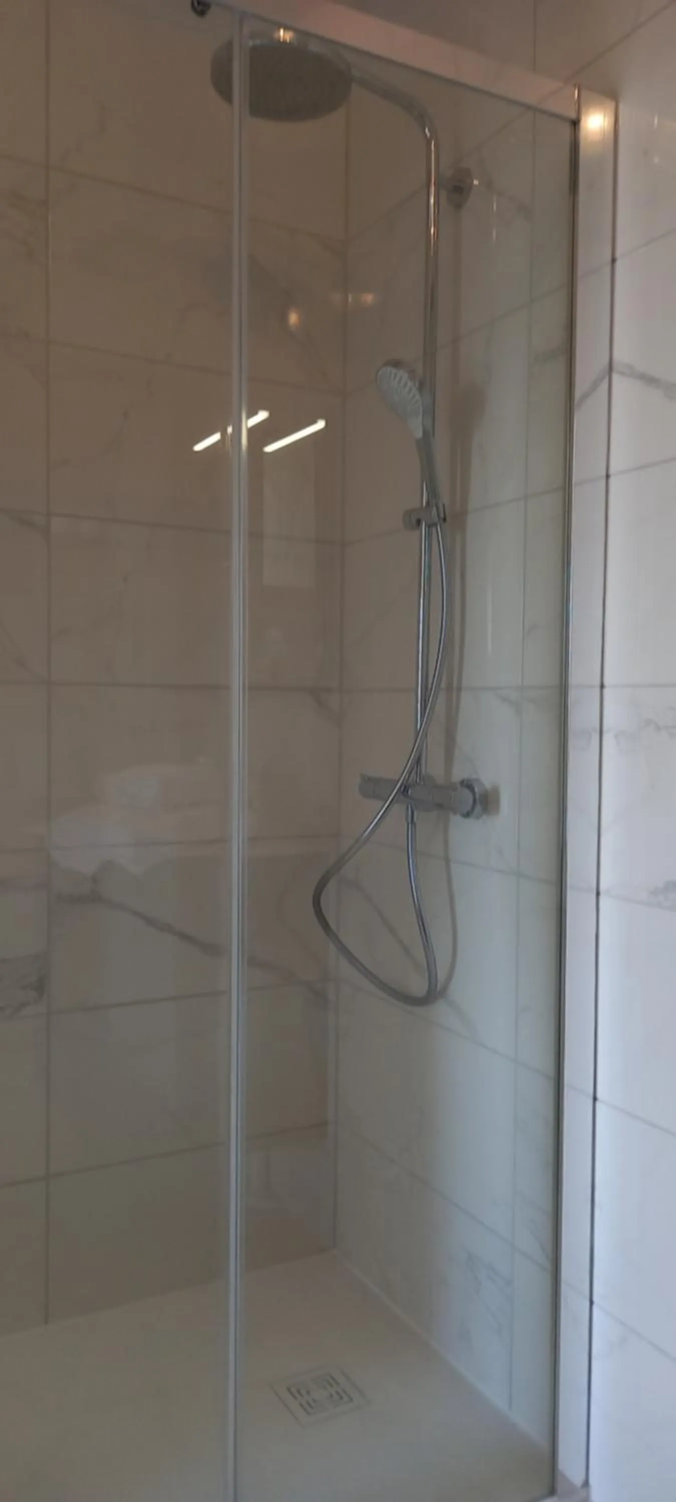 Shower in Demeure de la Garenne