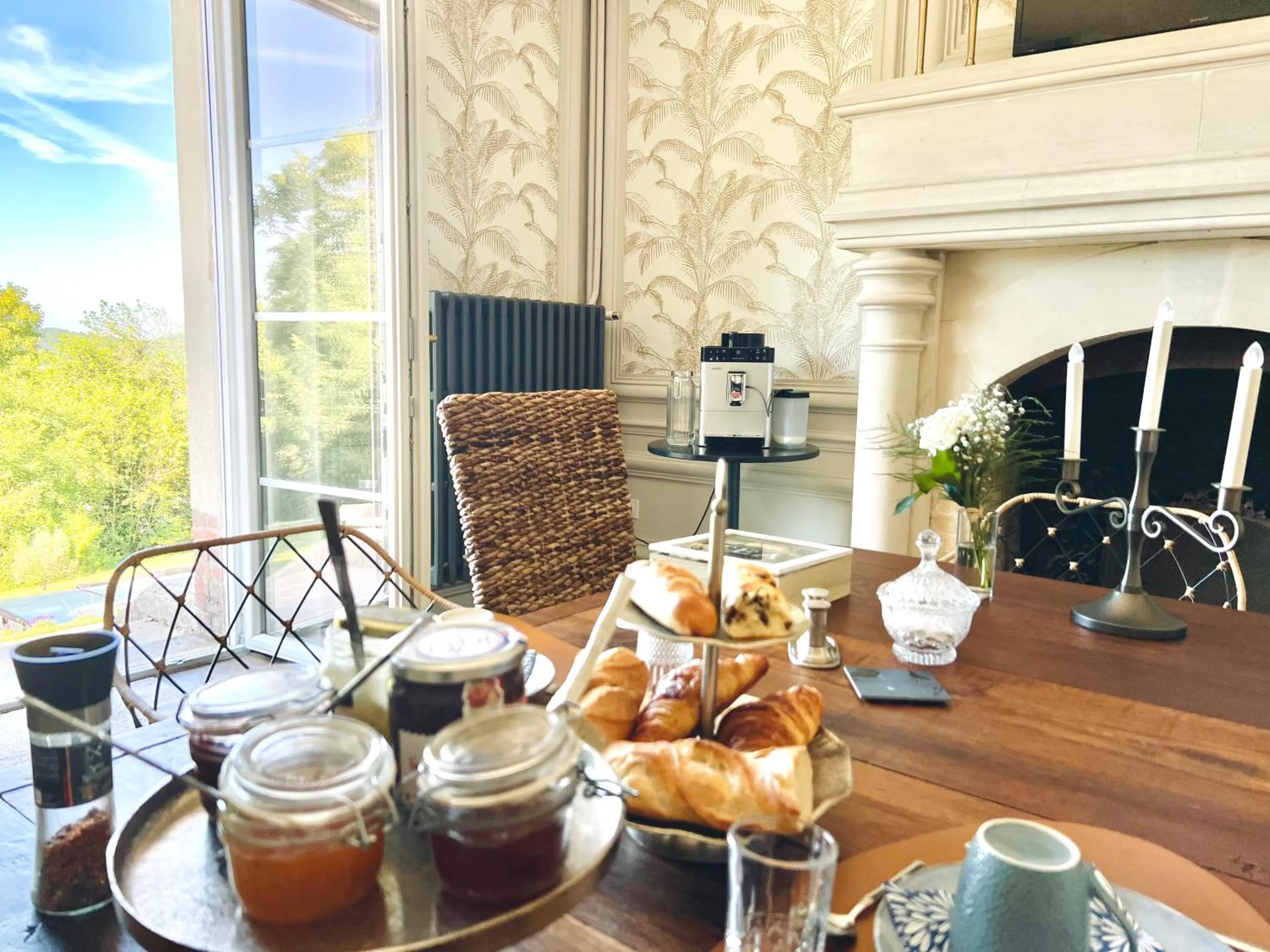 Breakfast in Demeure de la Garenne