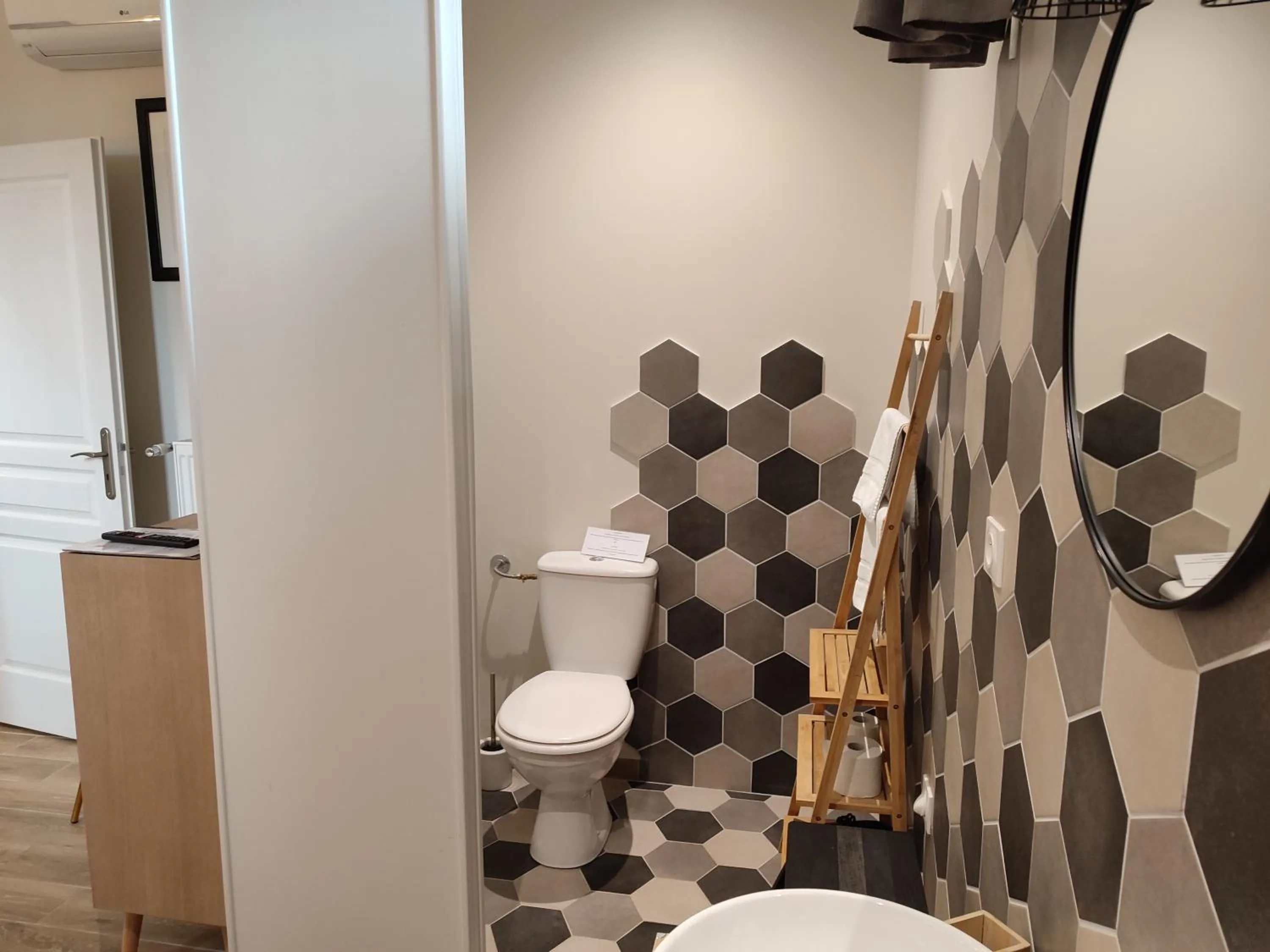 Toilet in Demeure de la Garenne