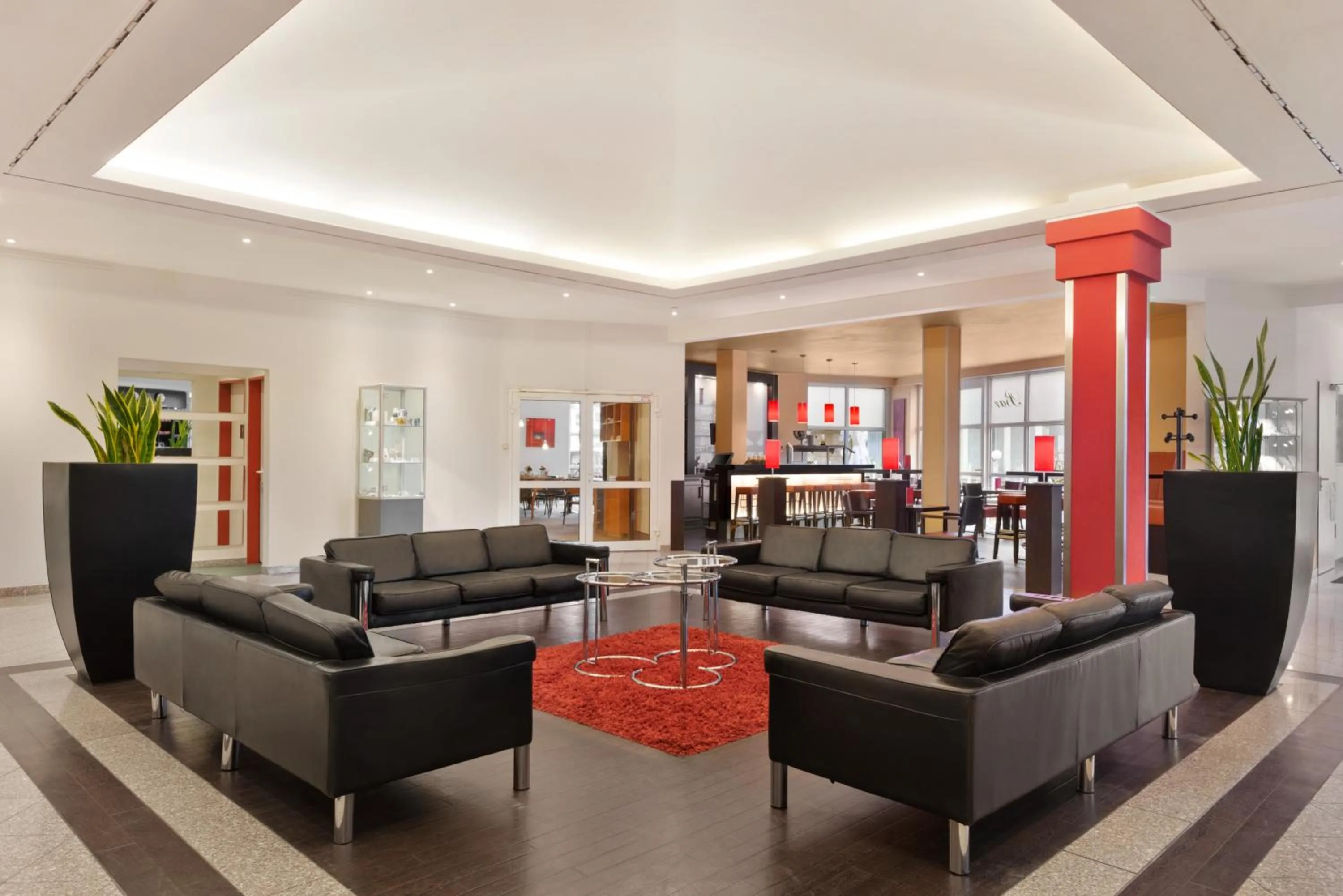 Lobby or reception in Ramada by Wyndham Bottrop City