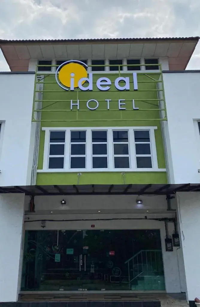 Property logo or sign in Hotel Ideal Senawang Property logo or sign in Hotel Ideal Senawang