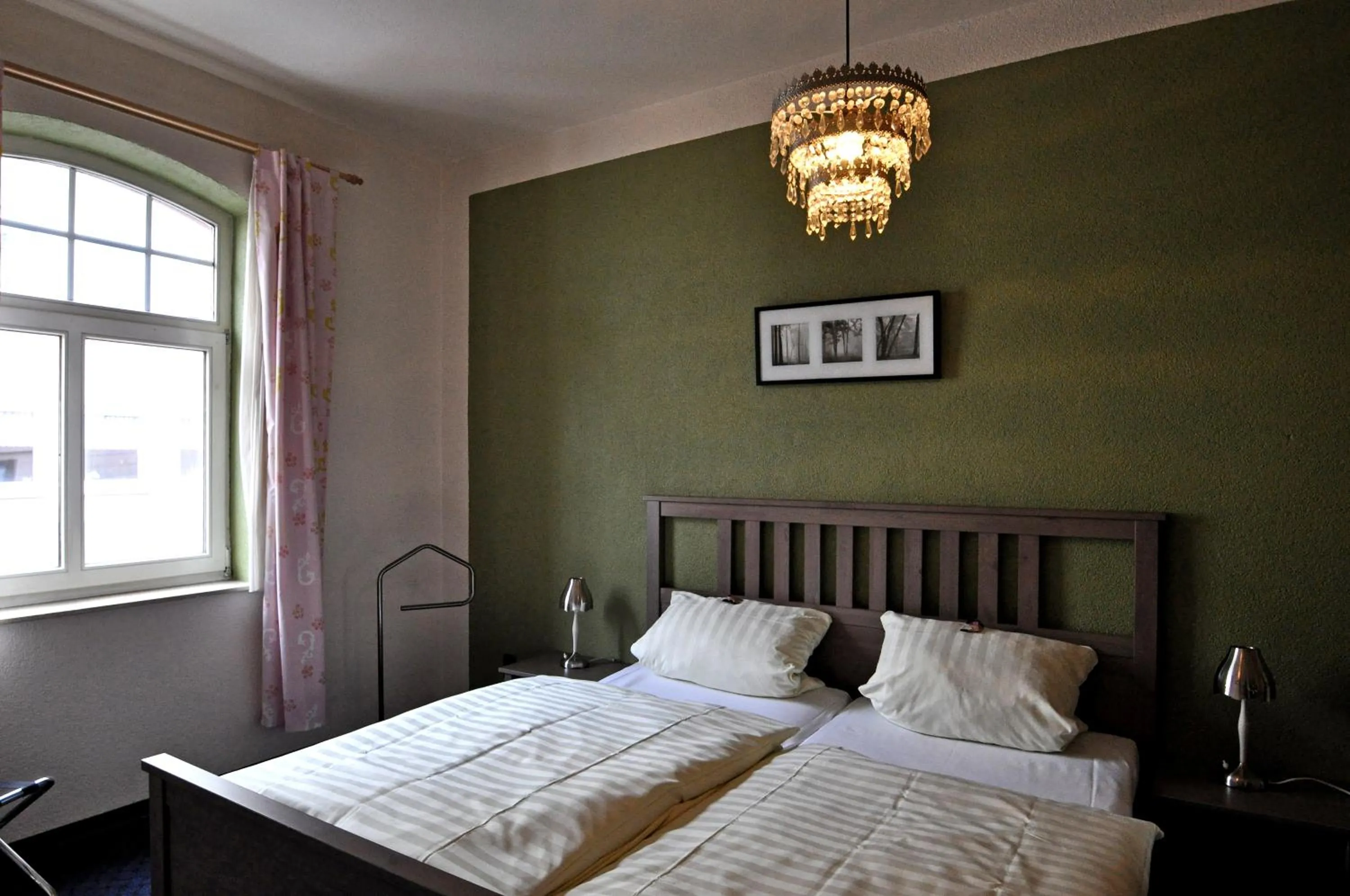 Bed in Hotel Reuter