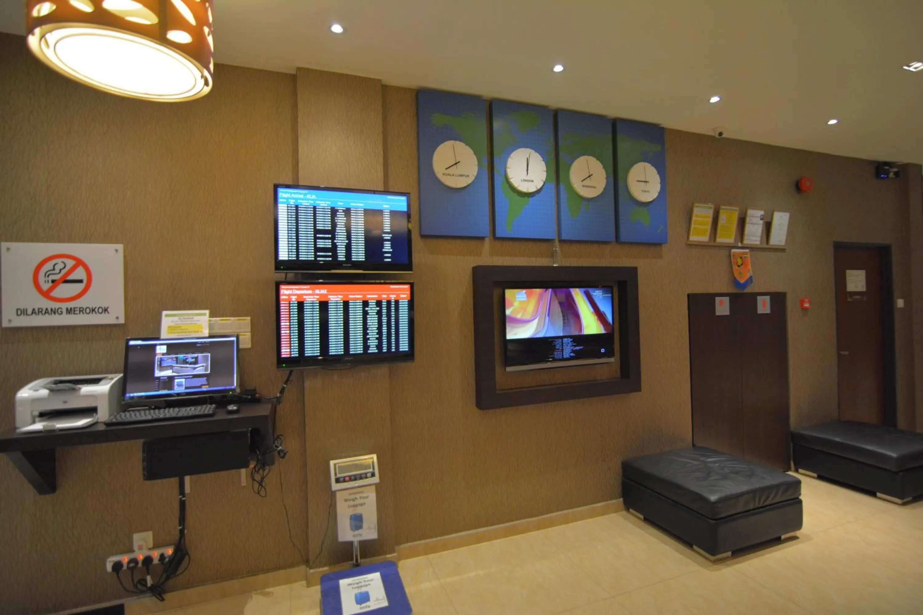 Decorative detail in Sri Enstek Hotel KLIA, KLIA 2 & F1