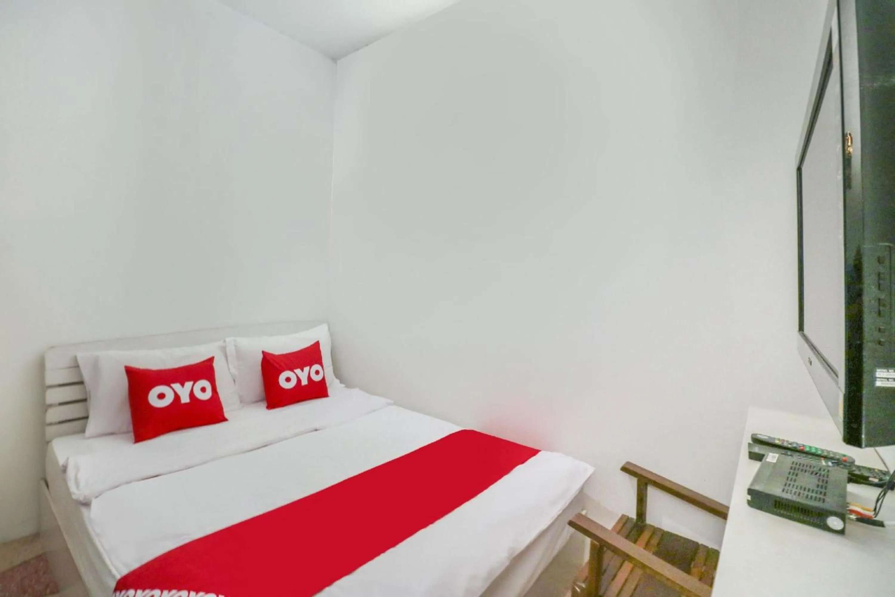 Bedroom, Bed in Bangkok Hub Hostel