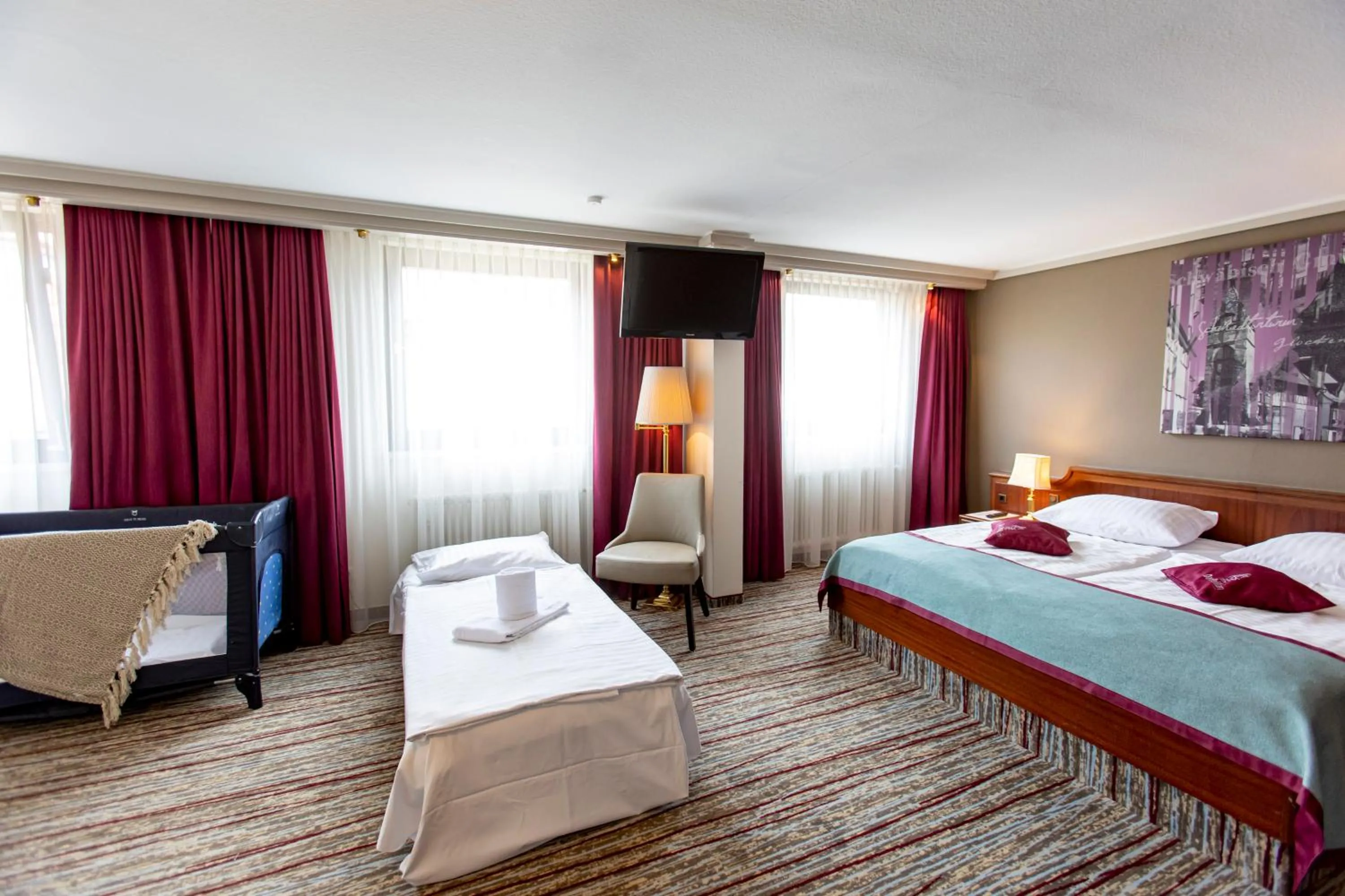 Bed in Hotel Pelikan