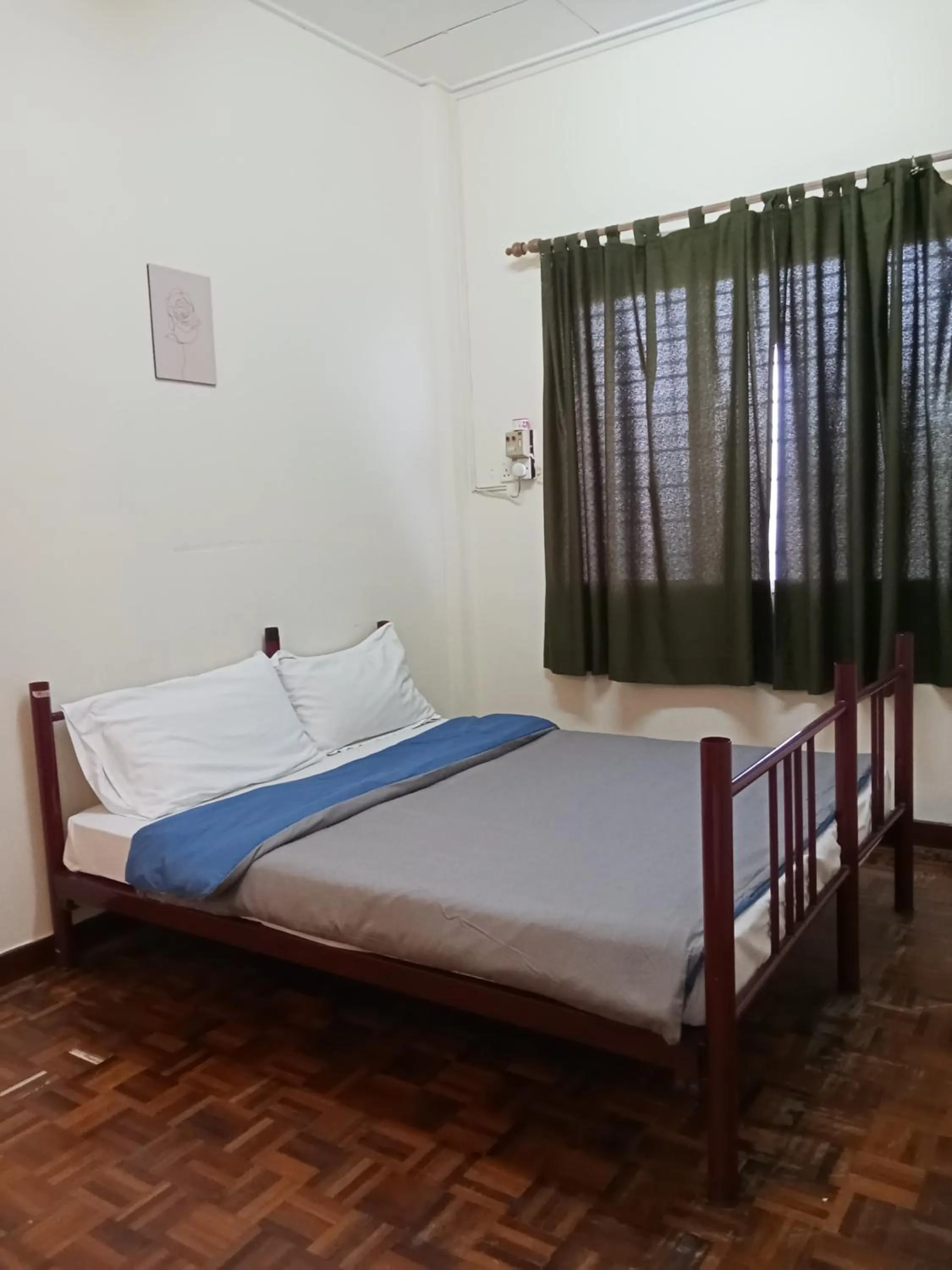 Bed in Seri Bulan Condo