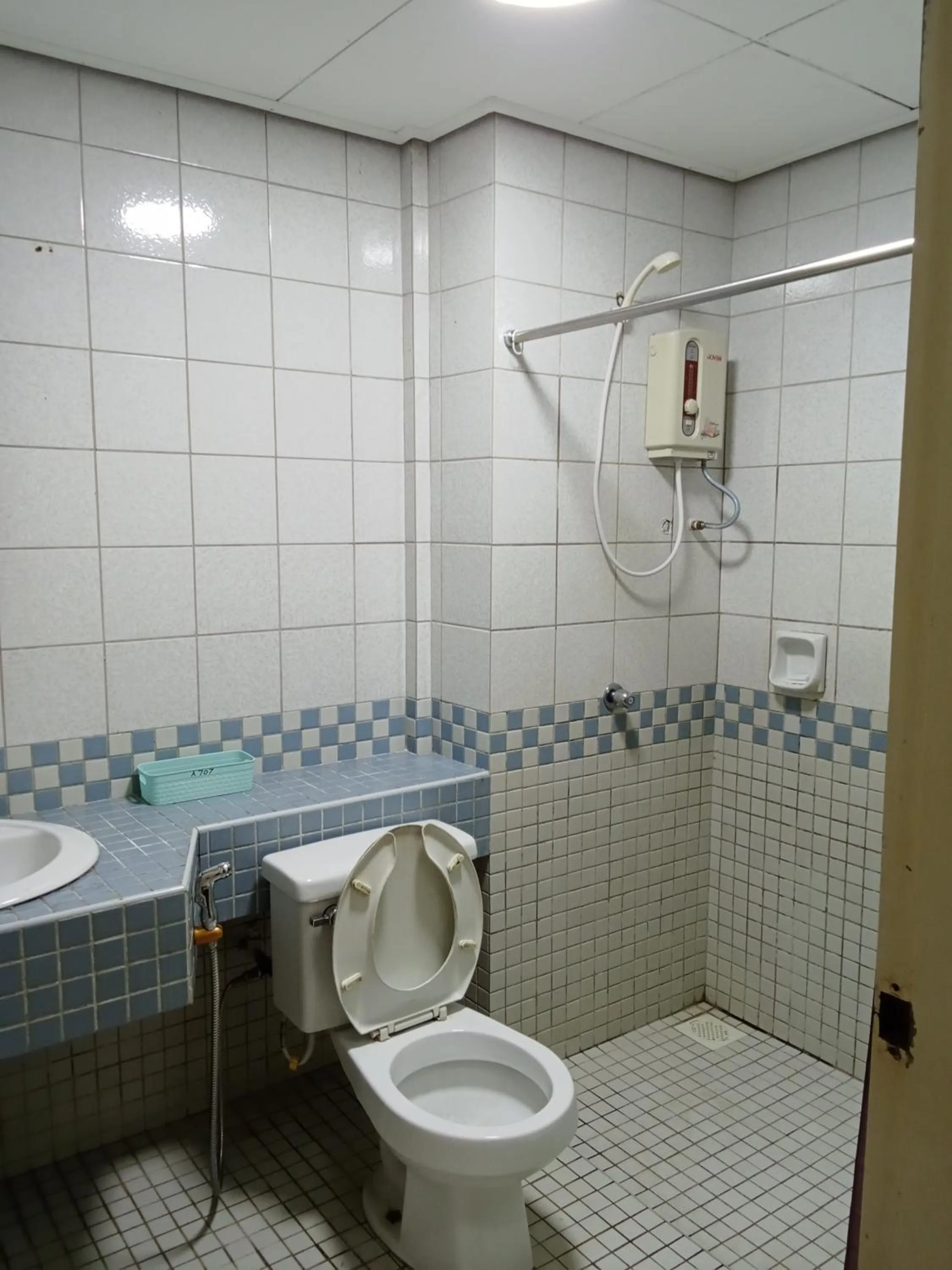 Toilet in Seri Bulan Condo
