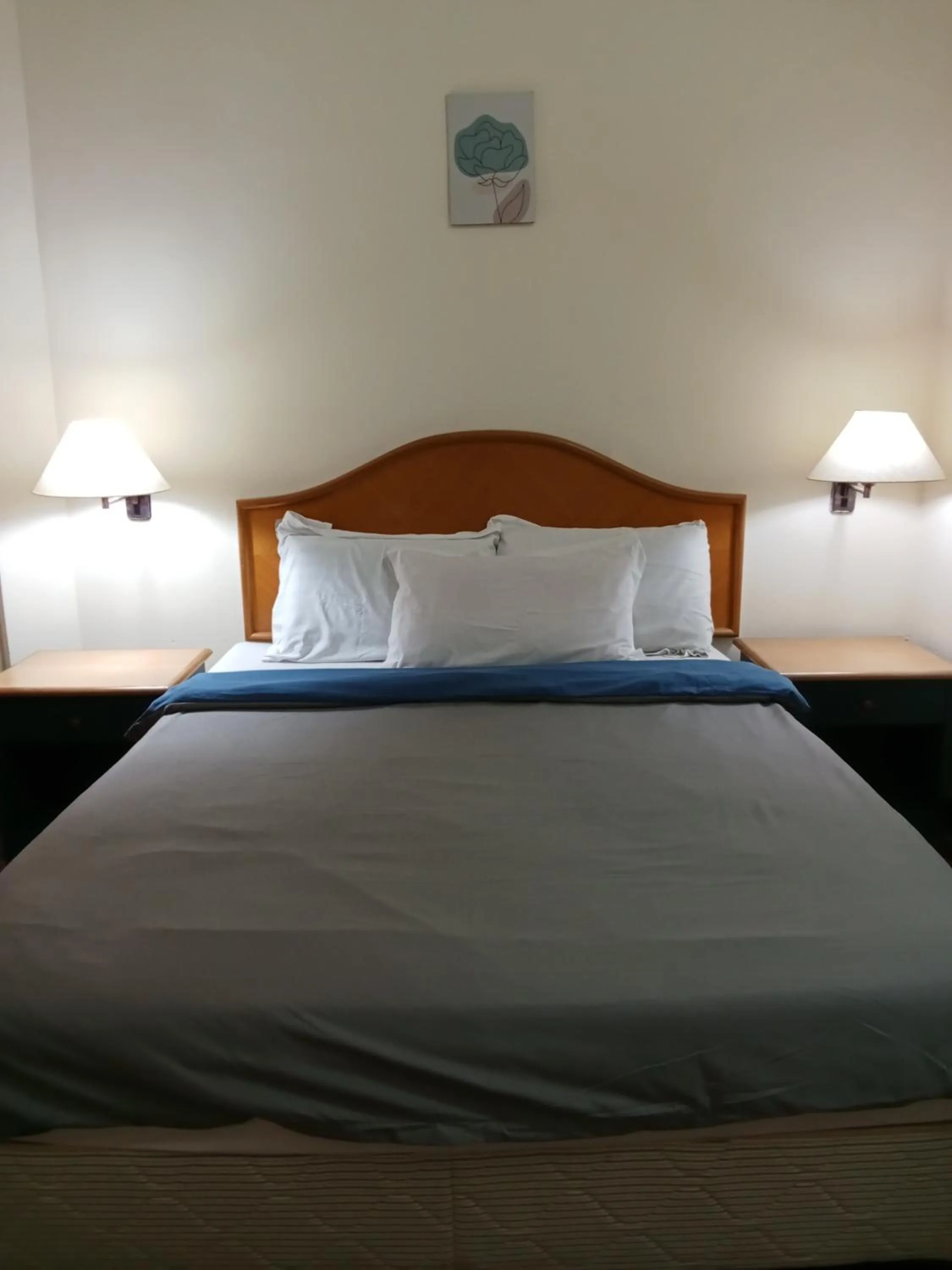 Bed in Seri Bulan Condo