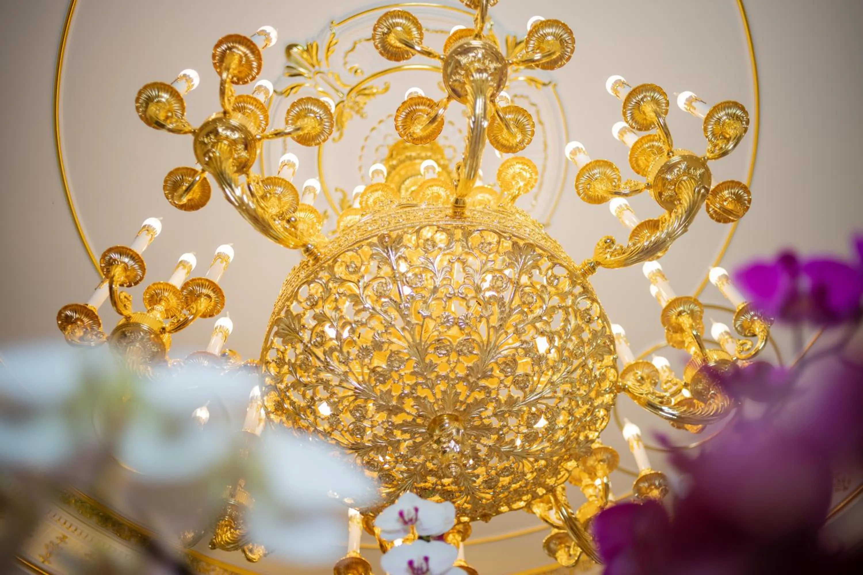 Decorative detail in Cẩm Bình Hotel