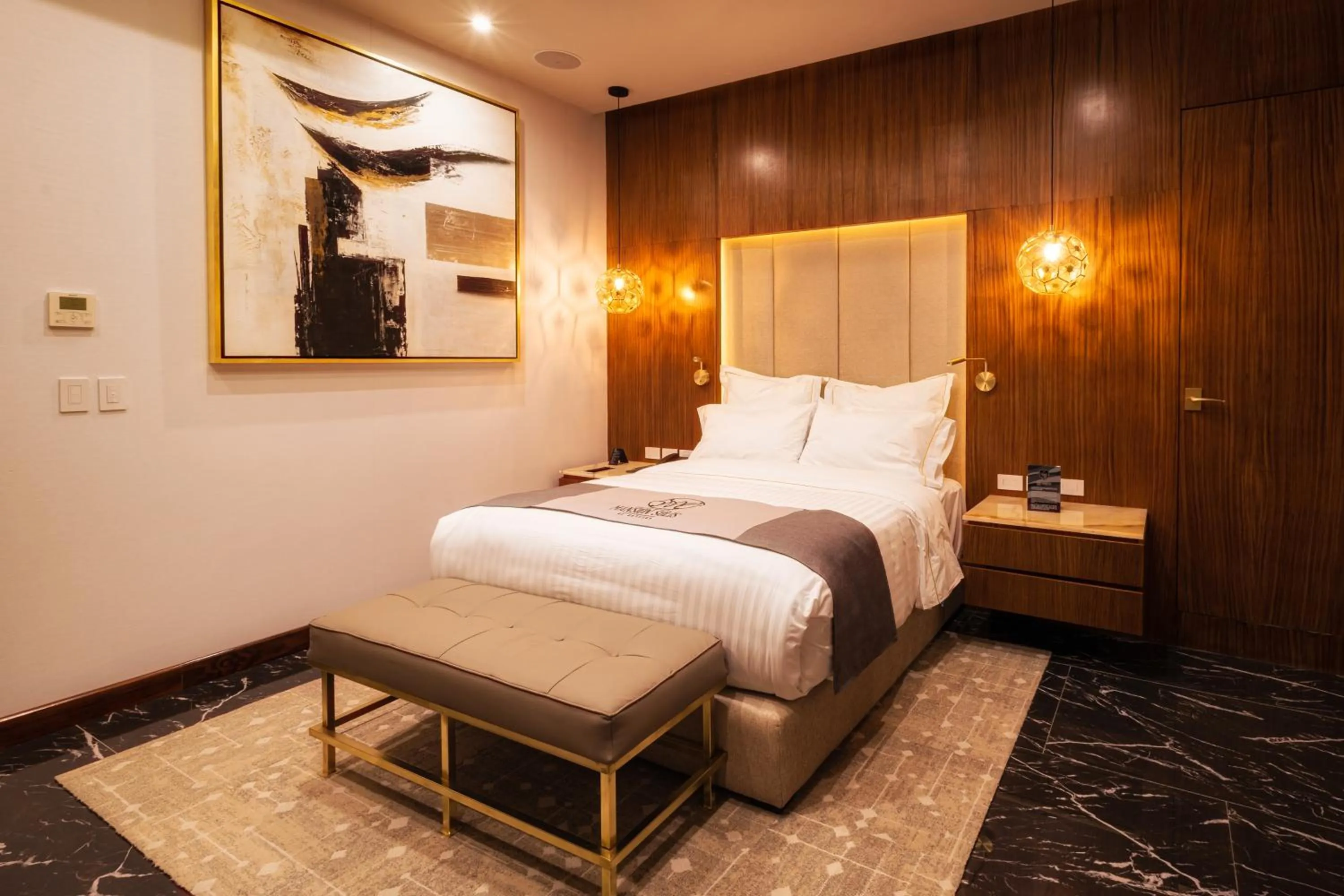 Bed in HOTEL & SPA MANSION SOLIS by HOTSSON