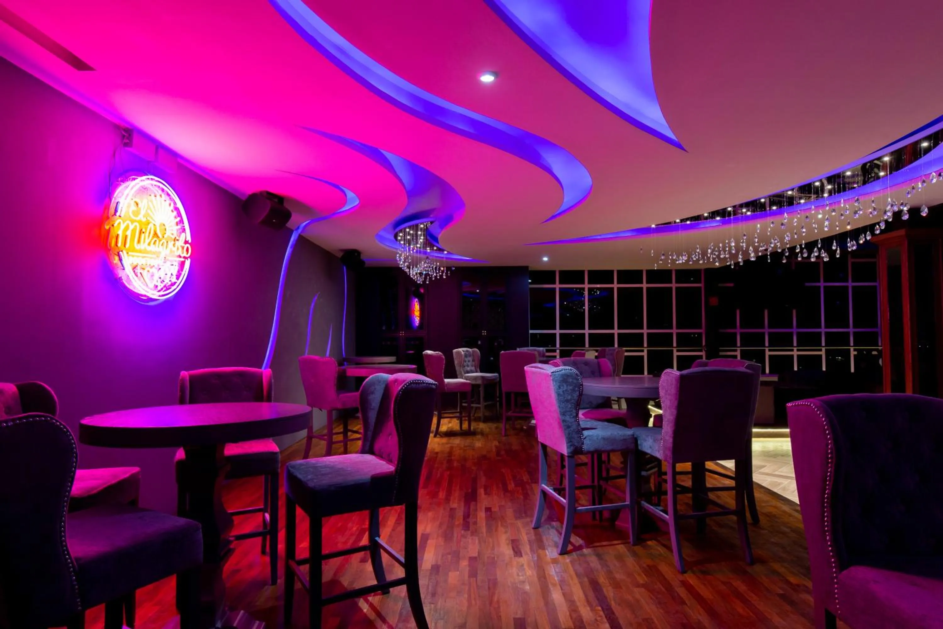 Lounge or bar in HOTEL & SPA MANSION SOLIS by HOTSSON