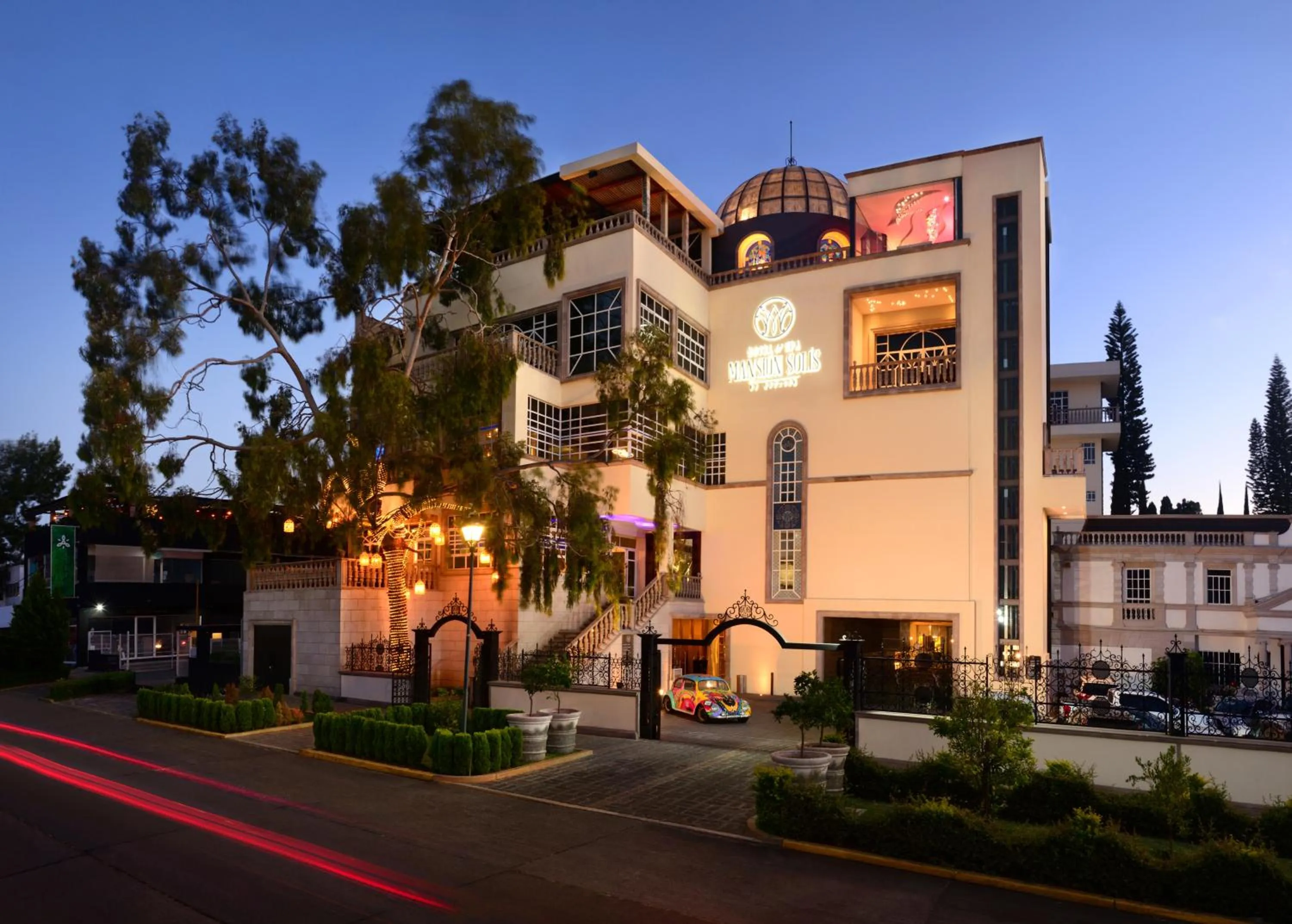 Facade/entrance in HOTEL & SPA MANSION SOLIS by HOTSSON