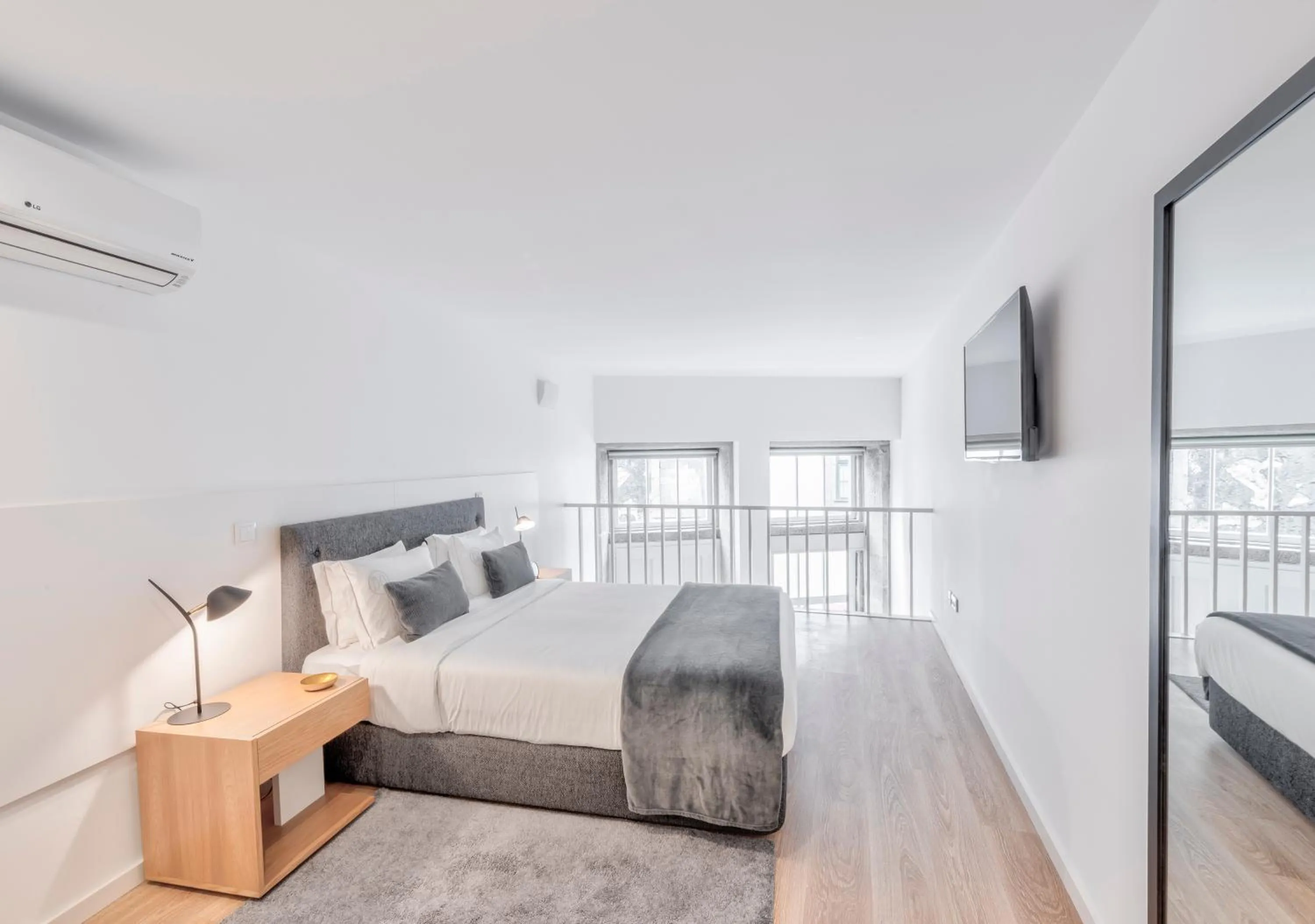 Bed in Oporto Comfort Dom Hugo - Historic Apartments