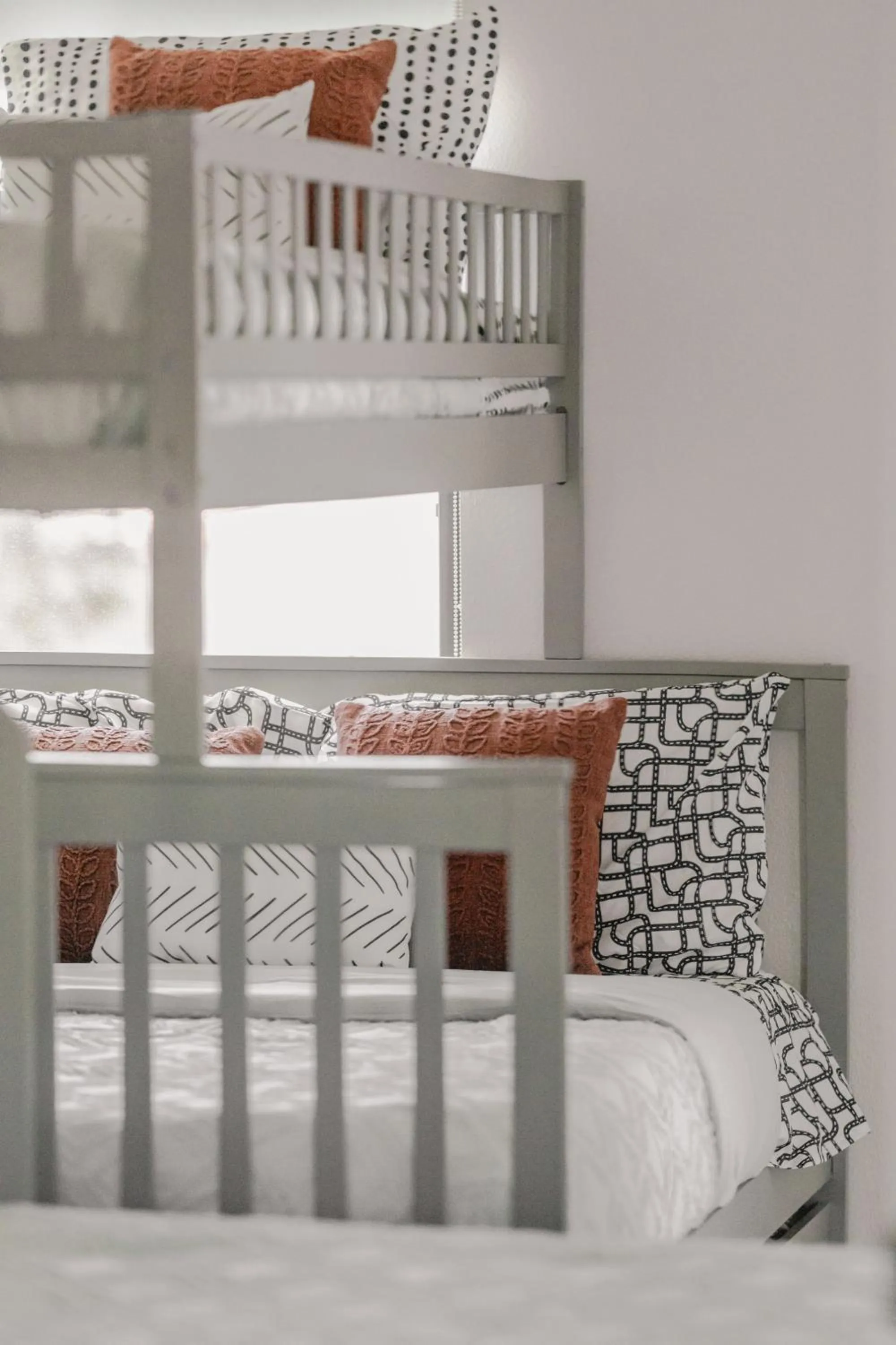 Bed in PRESIDENTIAL SUITE MOUNTAIN/LAKE VIEWS w/HEATED POOLS- PGA WEST