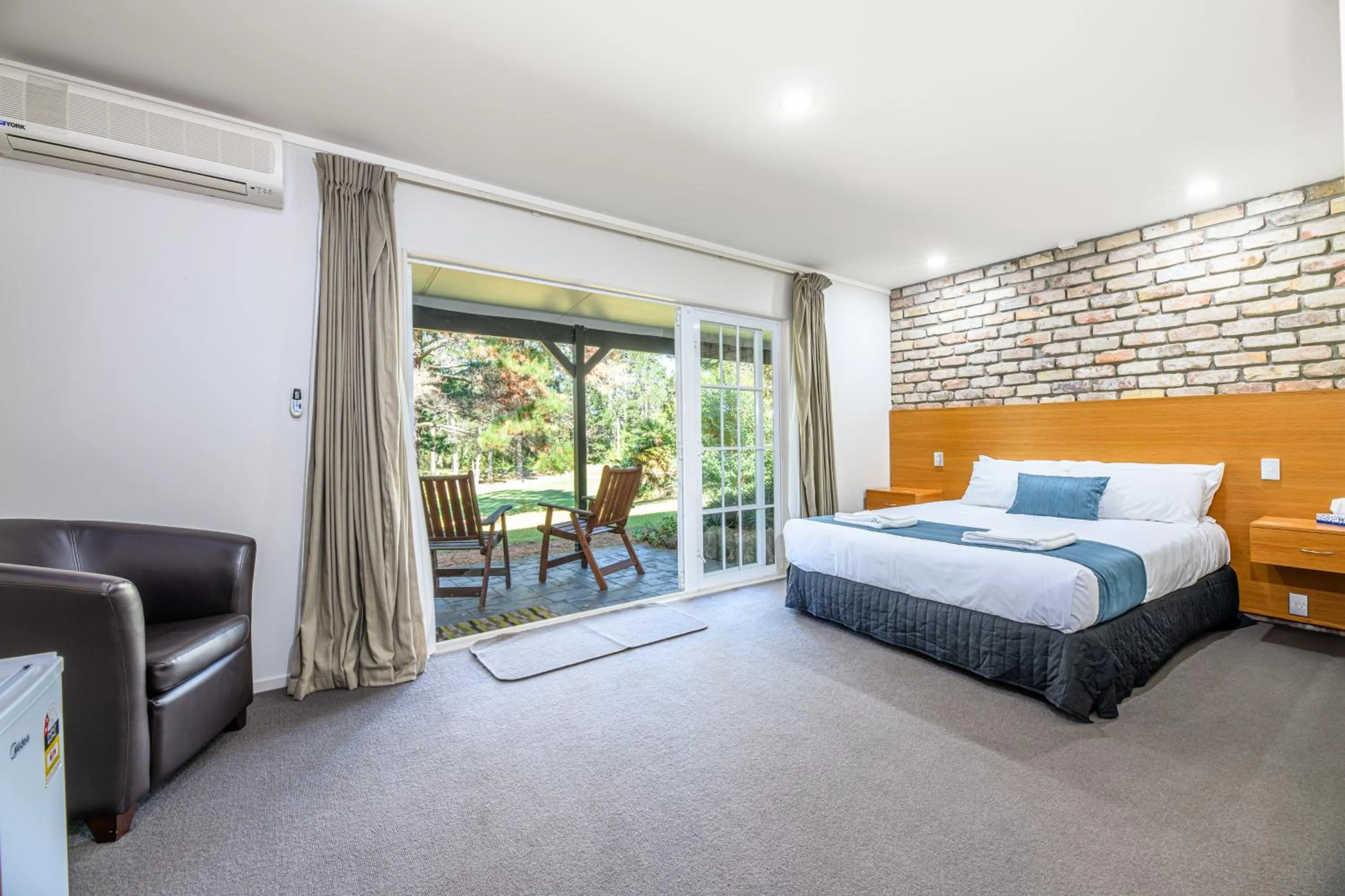 Bedroom, Bed in Northridge Golf Resort