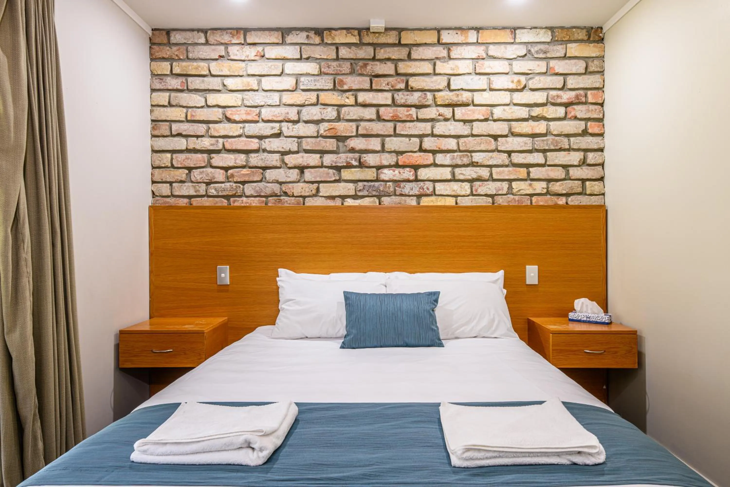 Bed in Northridge Golf Resort