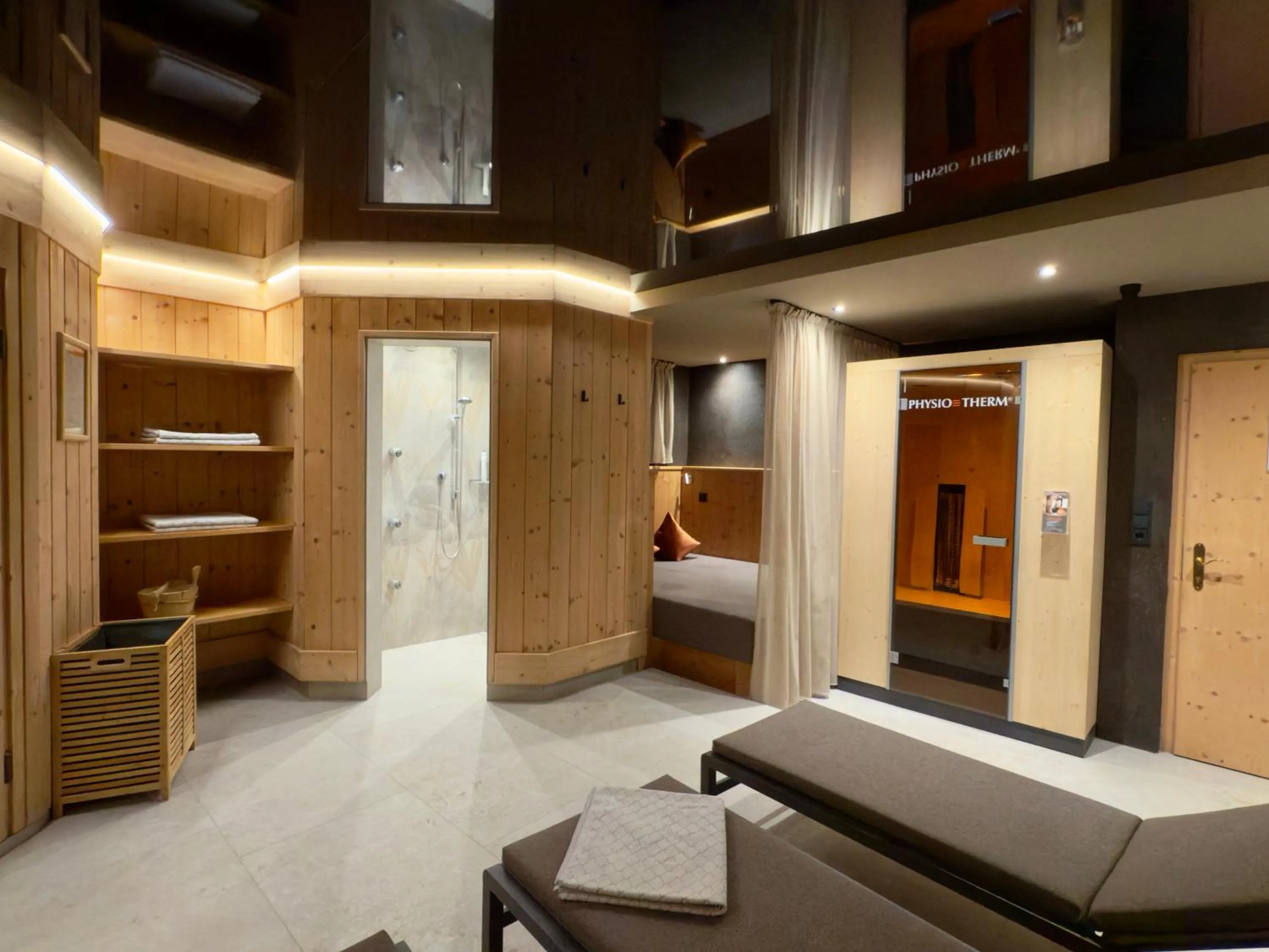 Sauna, Bed in Residence Untermoarhof