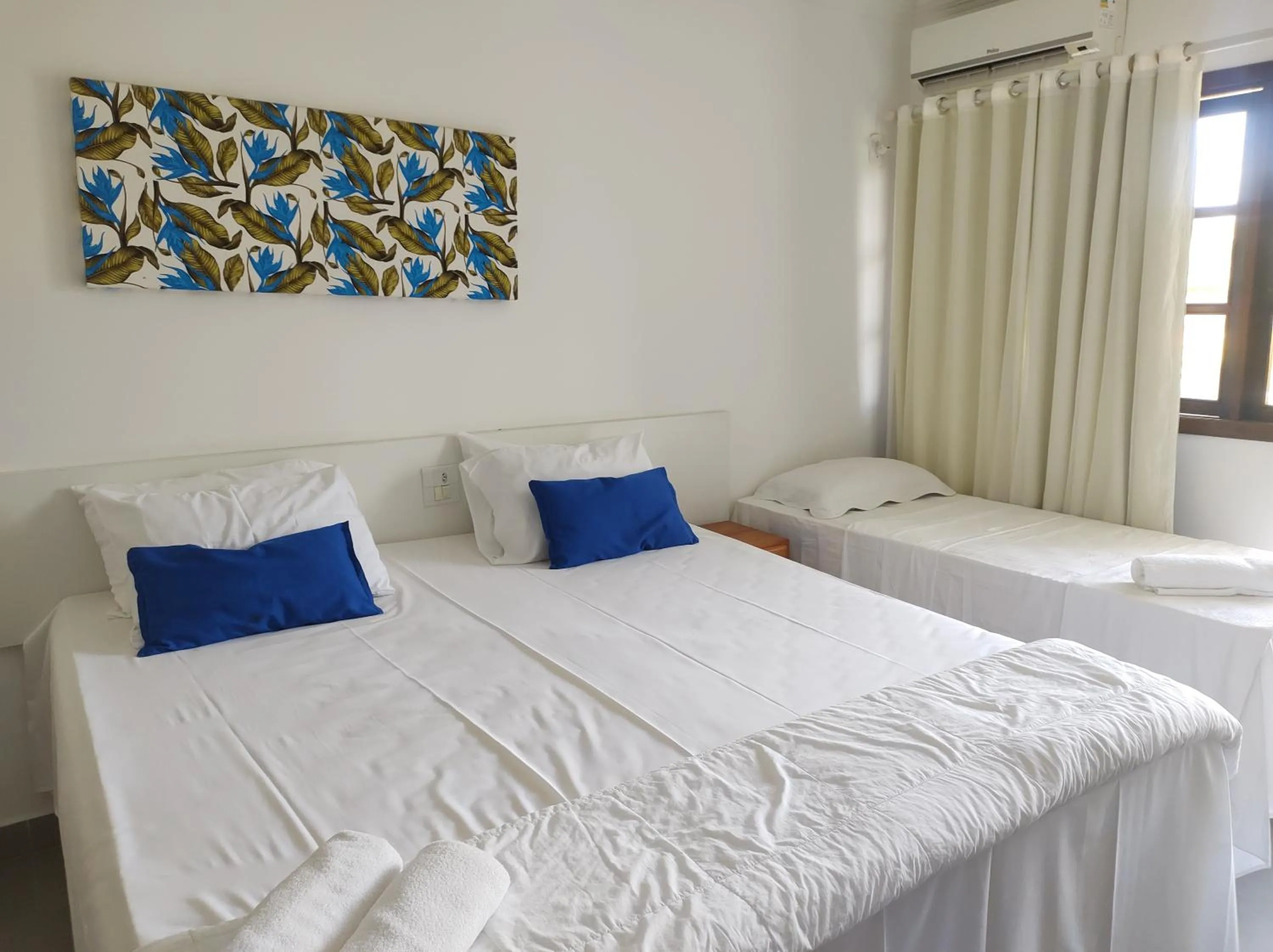 Bedroom, Bed in Casa Praia de Taperapuan em Porto
