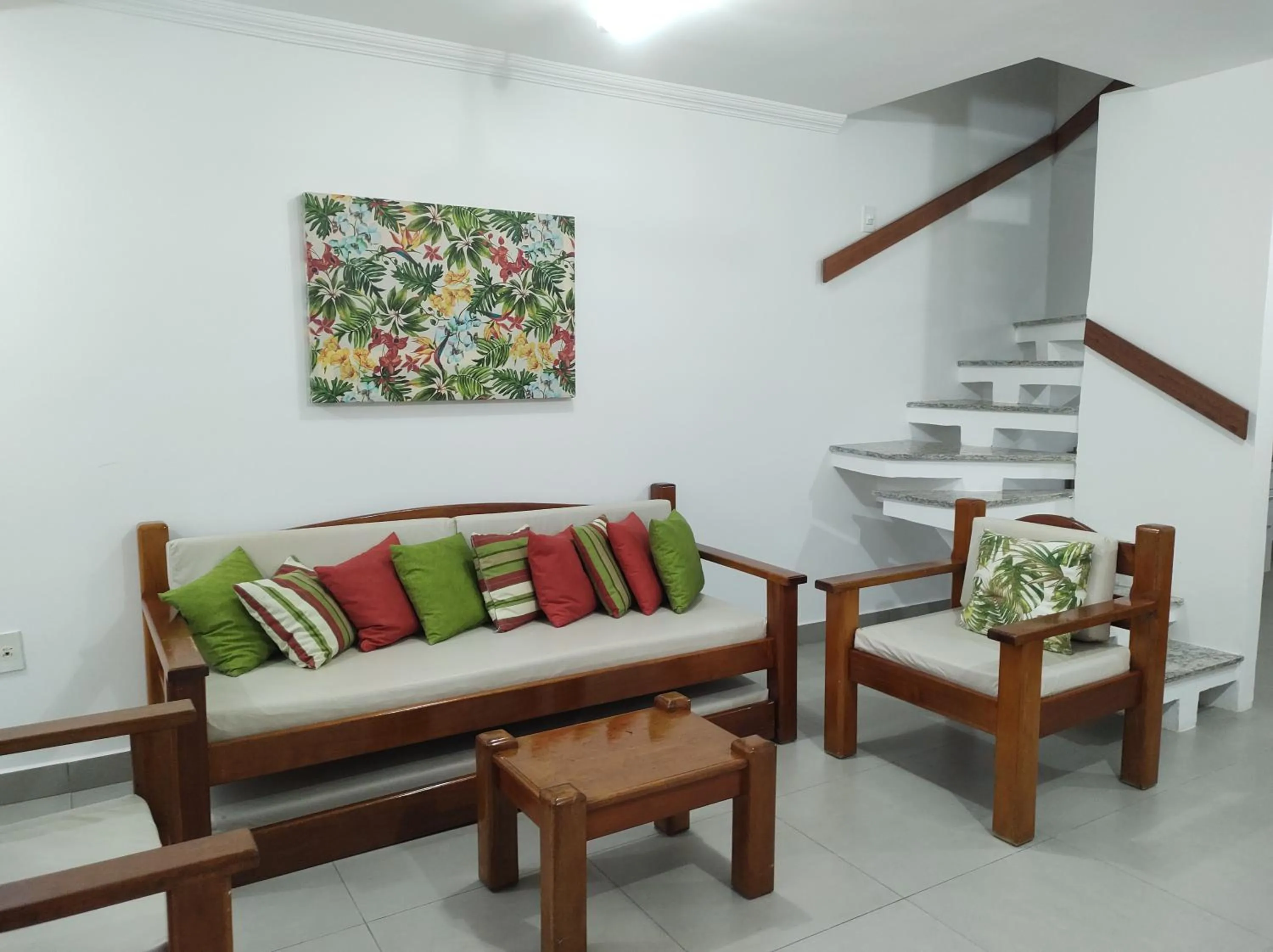 Living room in Casa Praia de Taperapuan em Porto