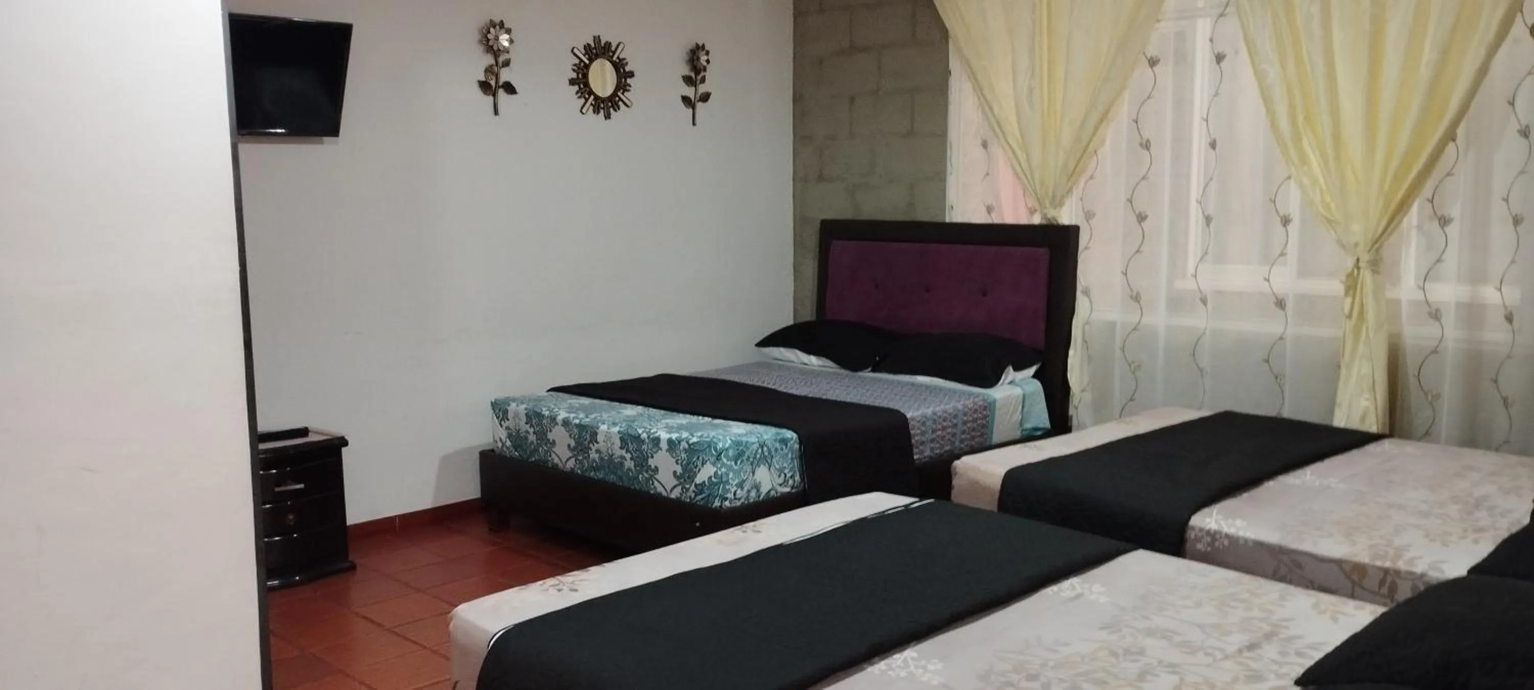 Standard Family Room in Hotel Campestre La Fuente - Piscina