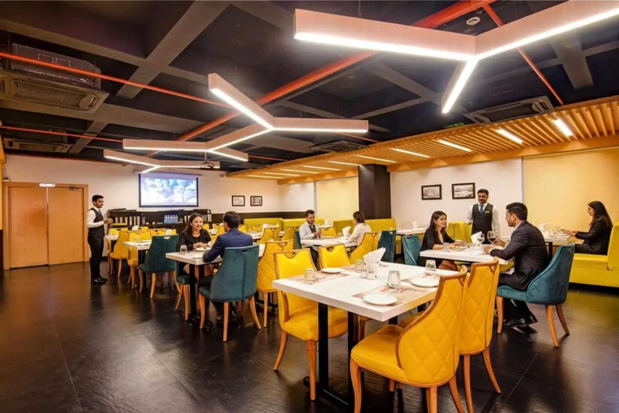 Restaurant/places to eat in FabHotel Prime Kzar Corporate Budget Stay Near Park Street Restaurant/places to eat in FabHotel Prime Kzar Corporate Budget Stay Near Park Street