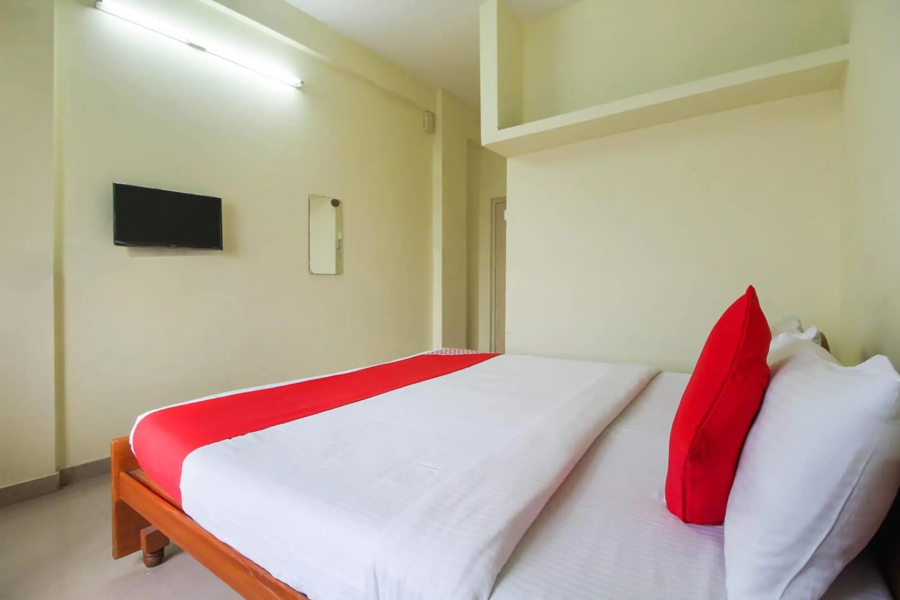 Bedroom, Bed in Hotel O Royal Residency Bedroom, Bed in Hotel O Royal Residency