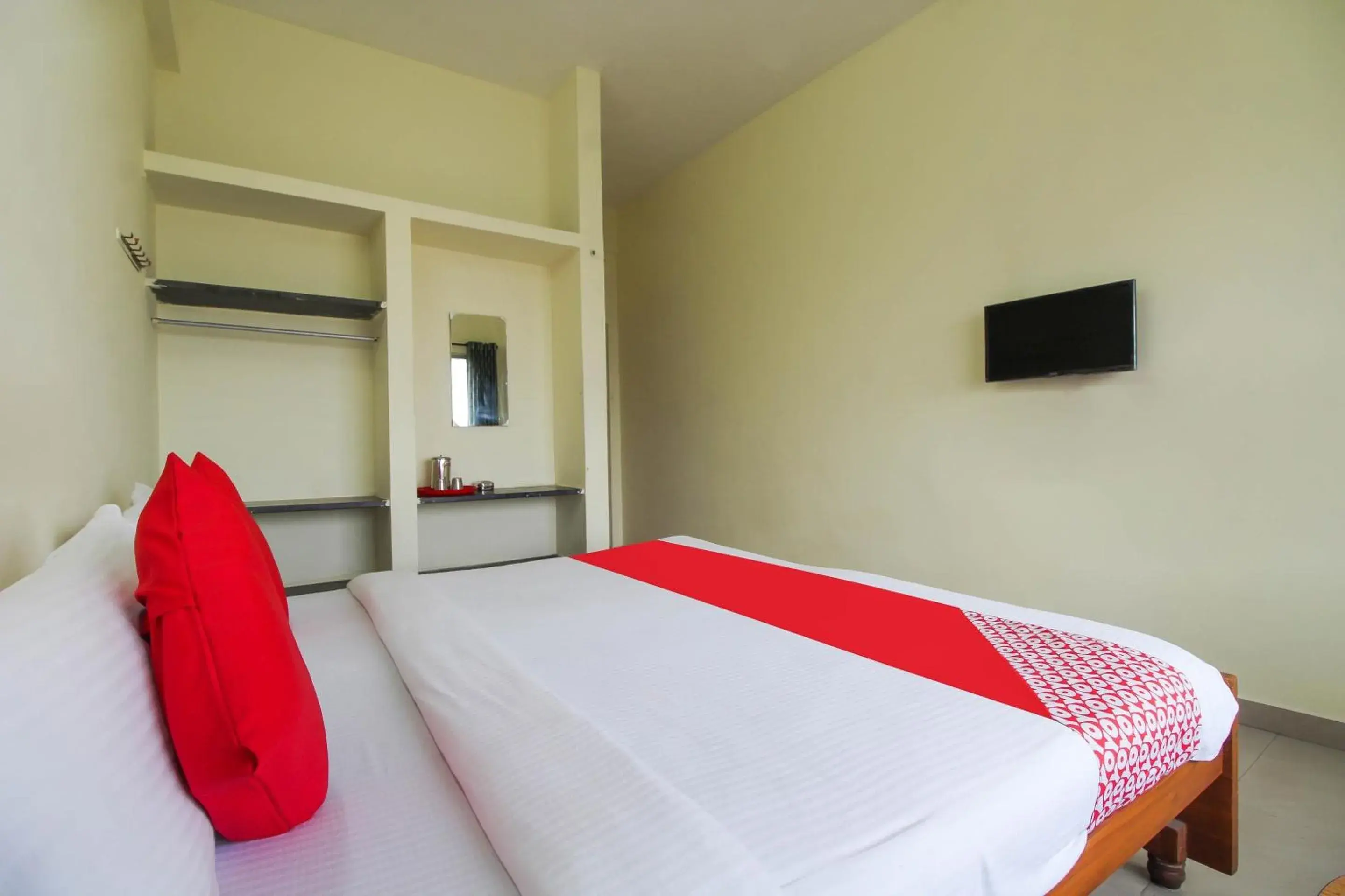 Bedroom, Bed in Hotel O Royal Residency Bedroom, Bed in Hotel O Royal Residency