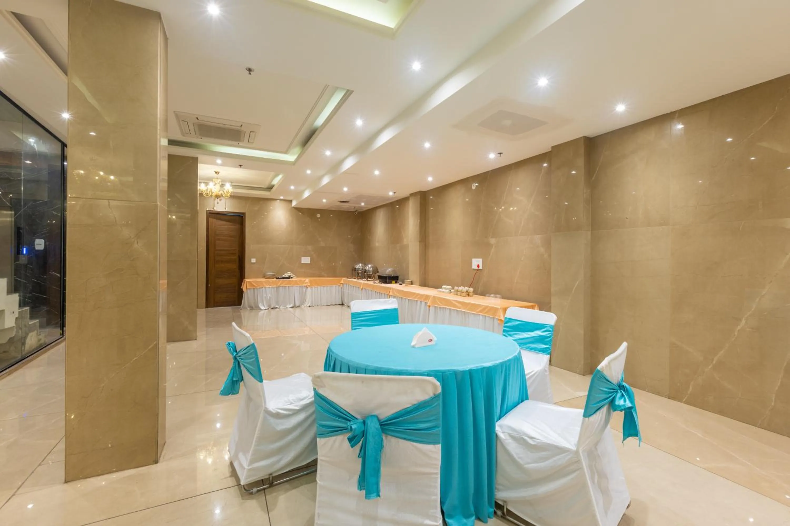 Banquet/Function facilities in Kohsa7