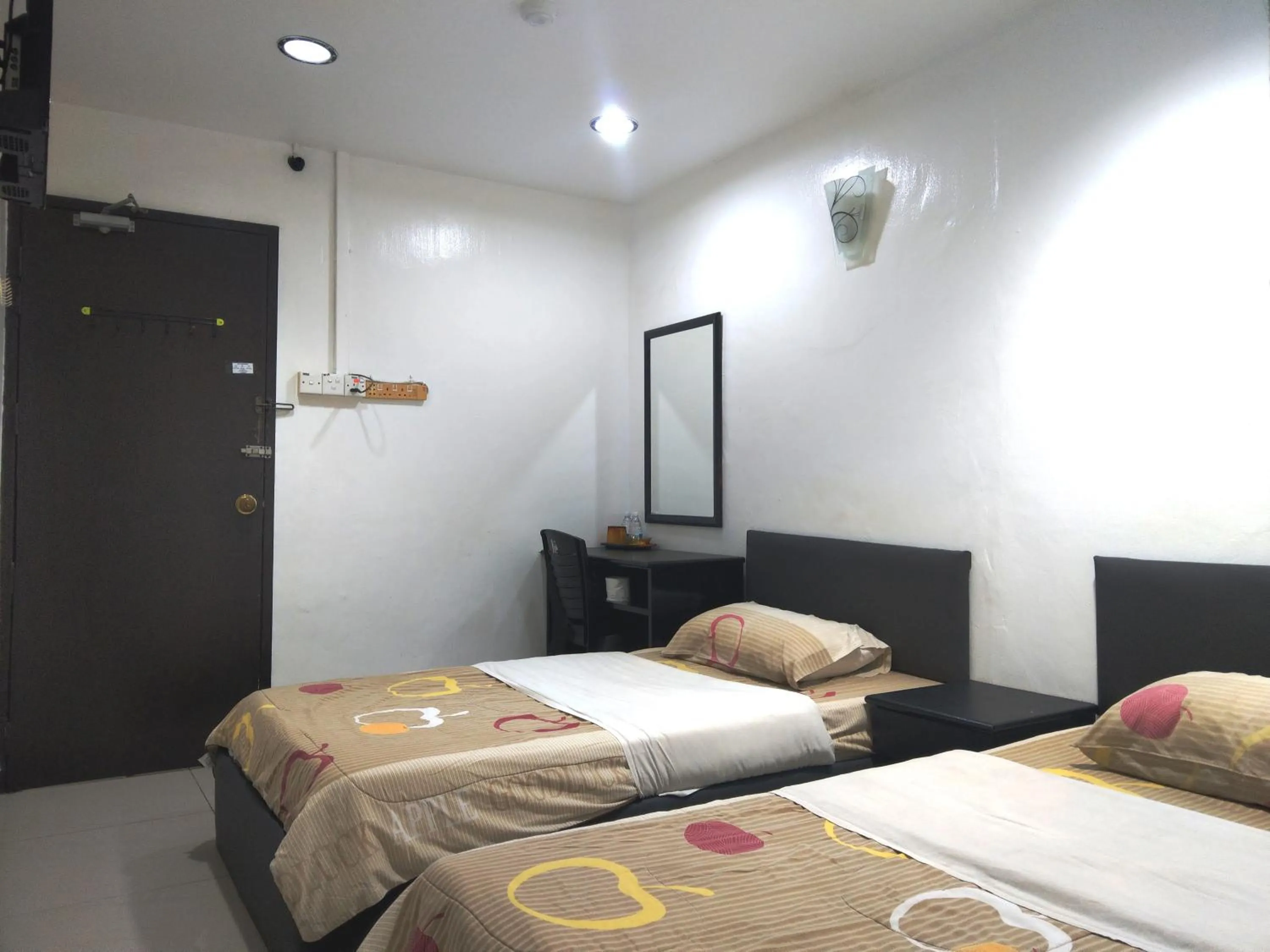 Twin Room with Bathroom in ENE Inn