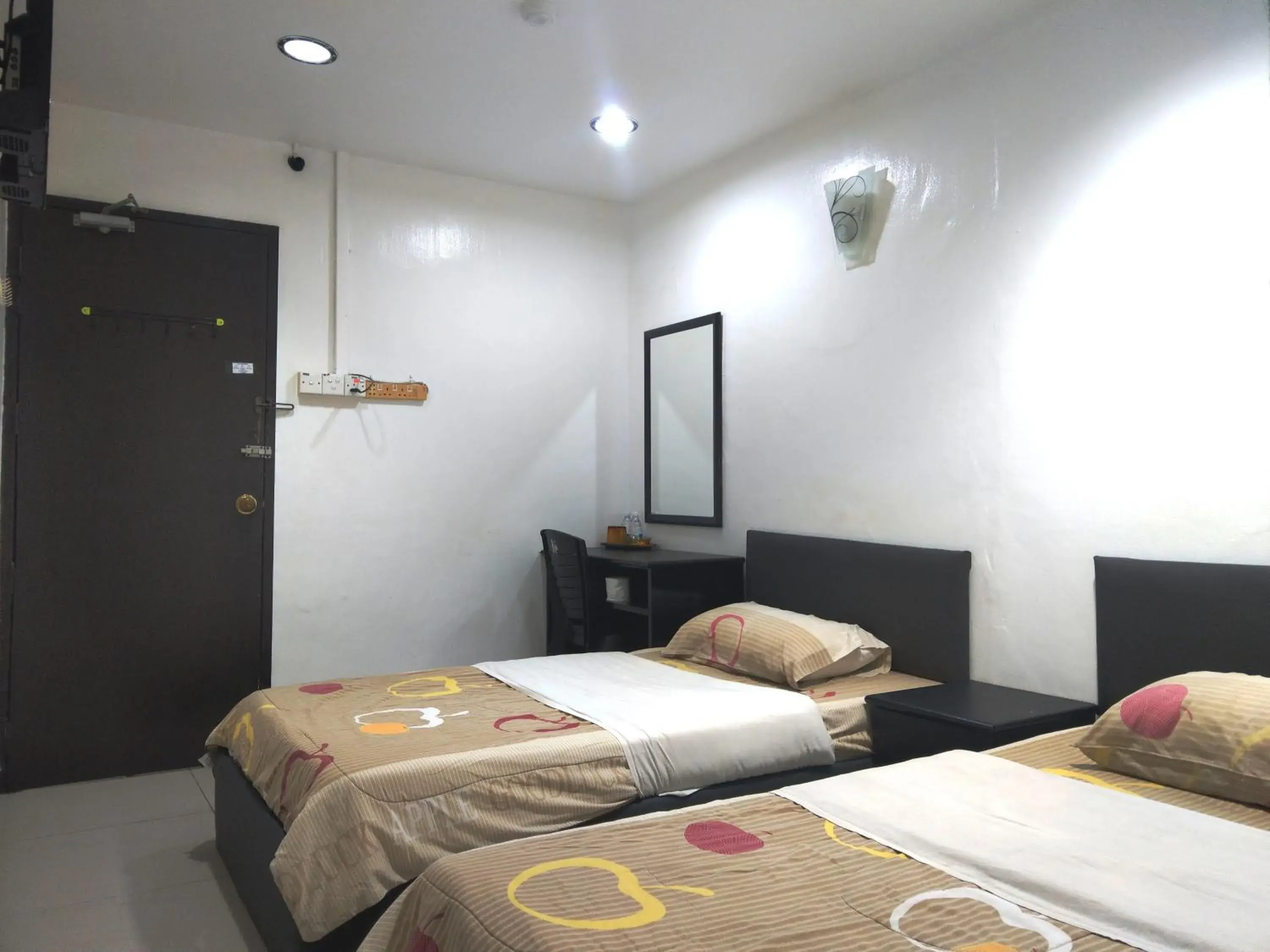 Twin Room with Bathroom in ENE Inn Twin Room with Bathroom in ENE Inn