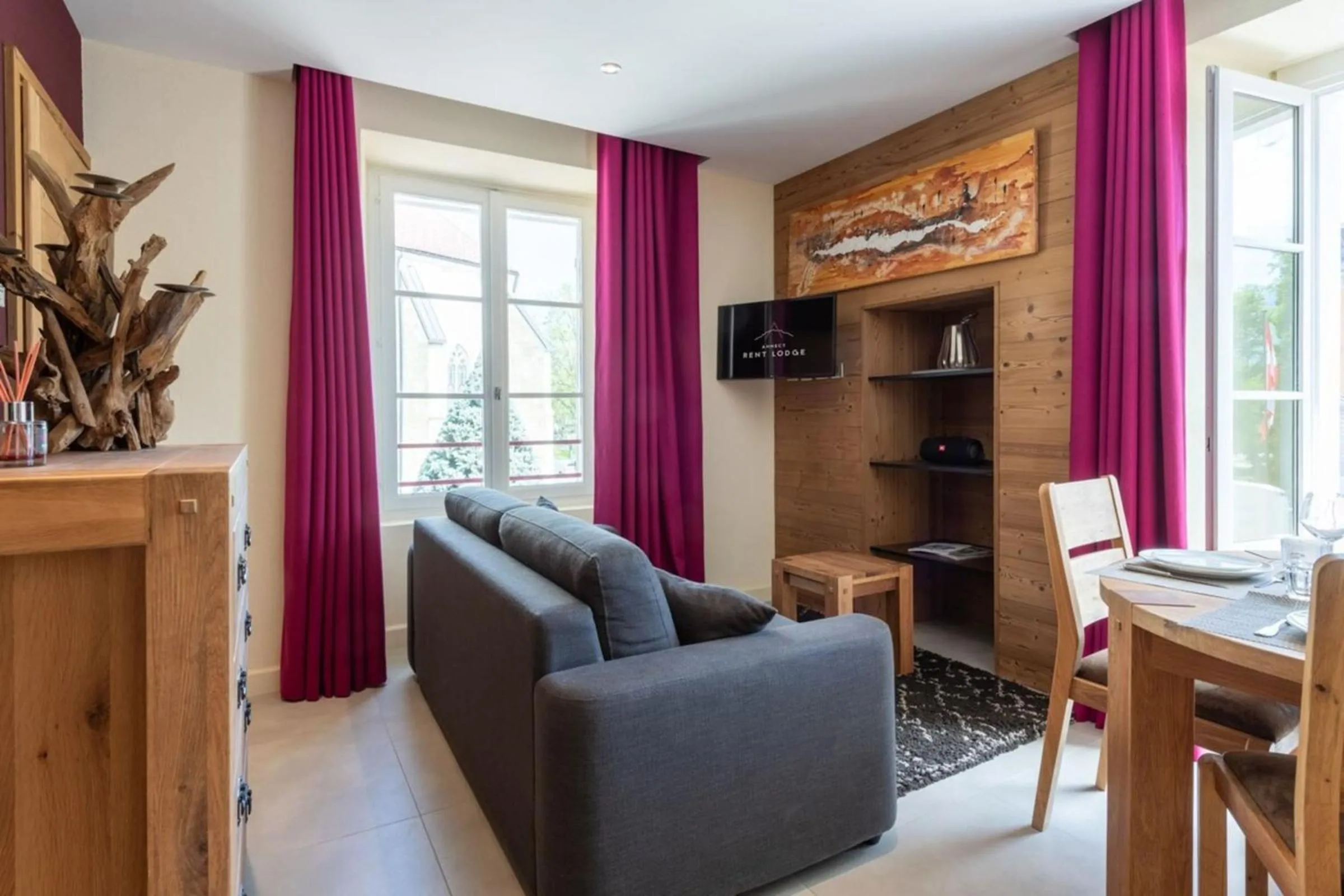 CARPATES Annecy Rent Lodge