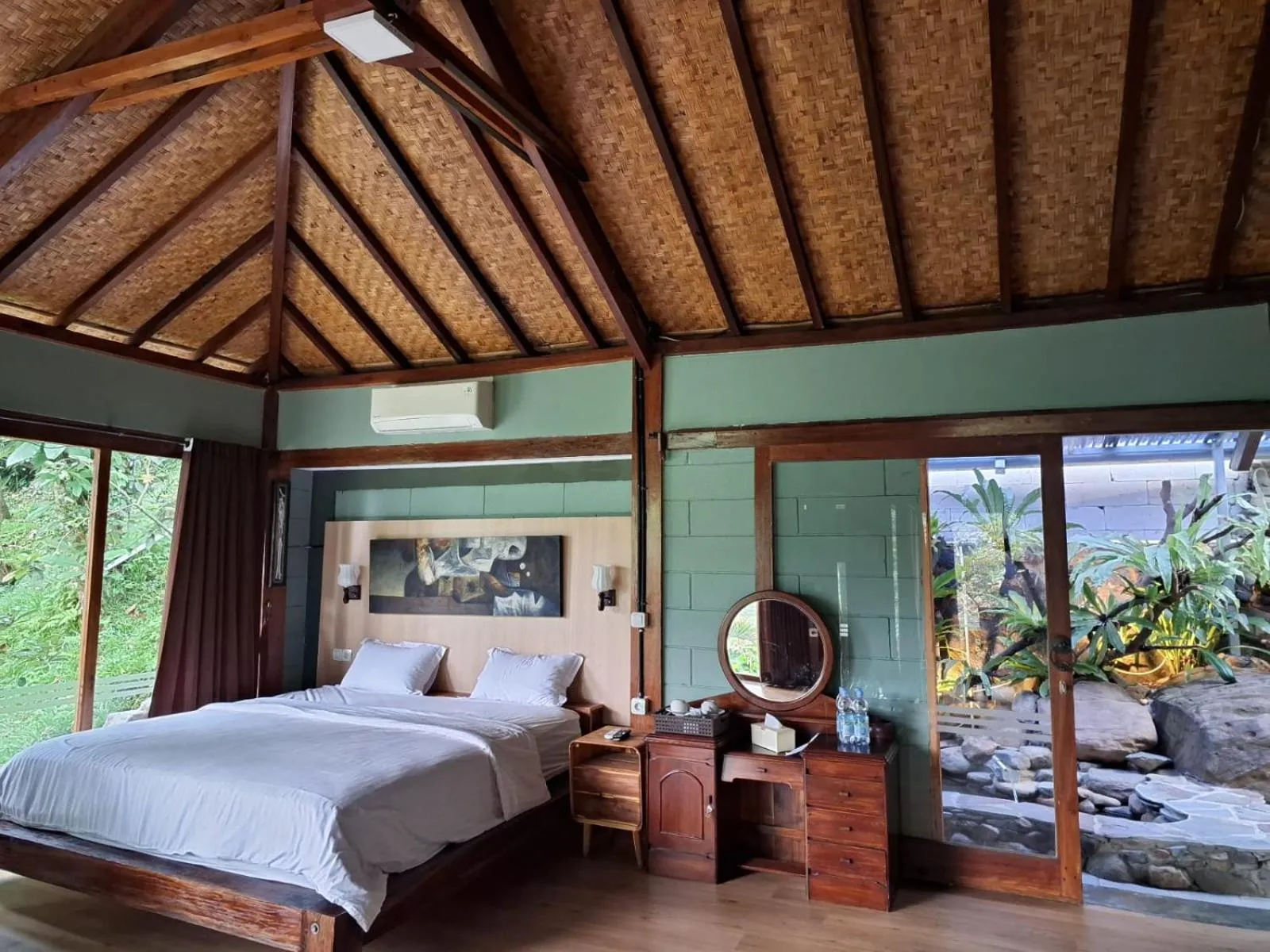 Bedroom, Bed in Tirta Arsanta Hot Springs & Villa