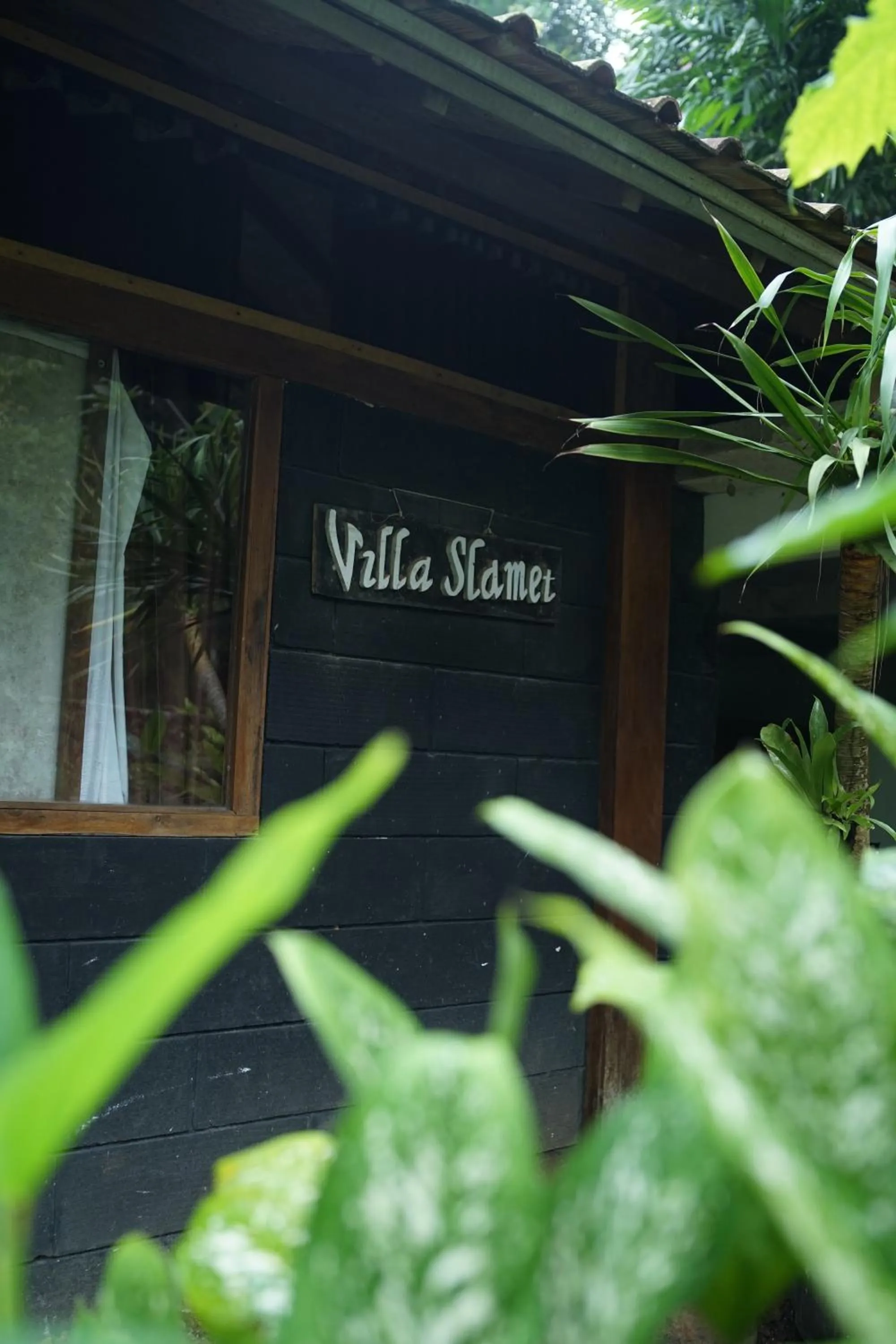 Tirta Arsanta Hot Springs & Villa