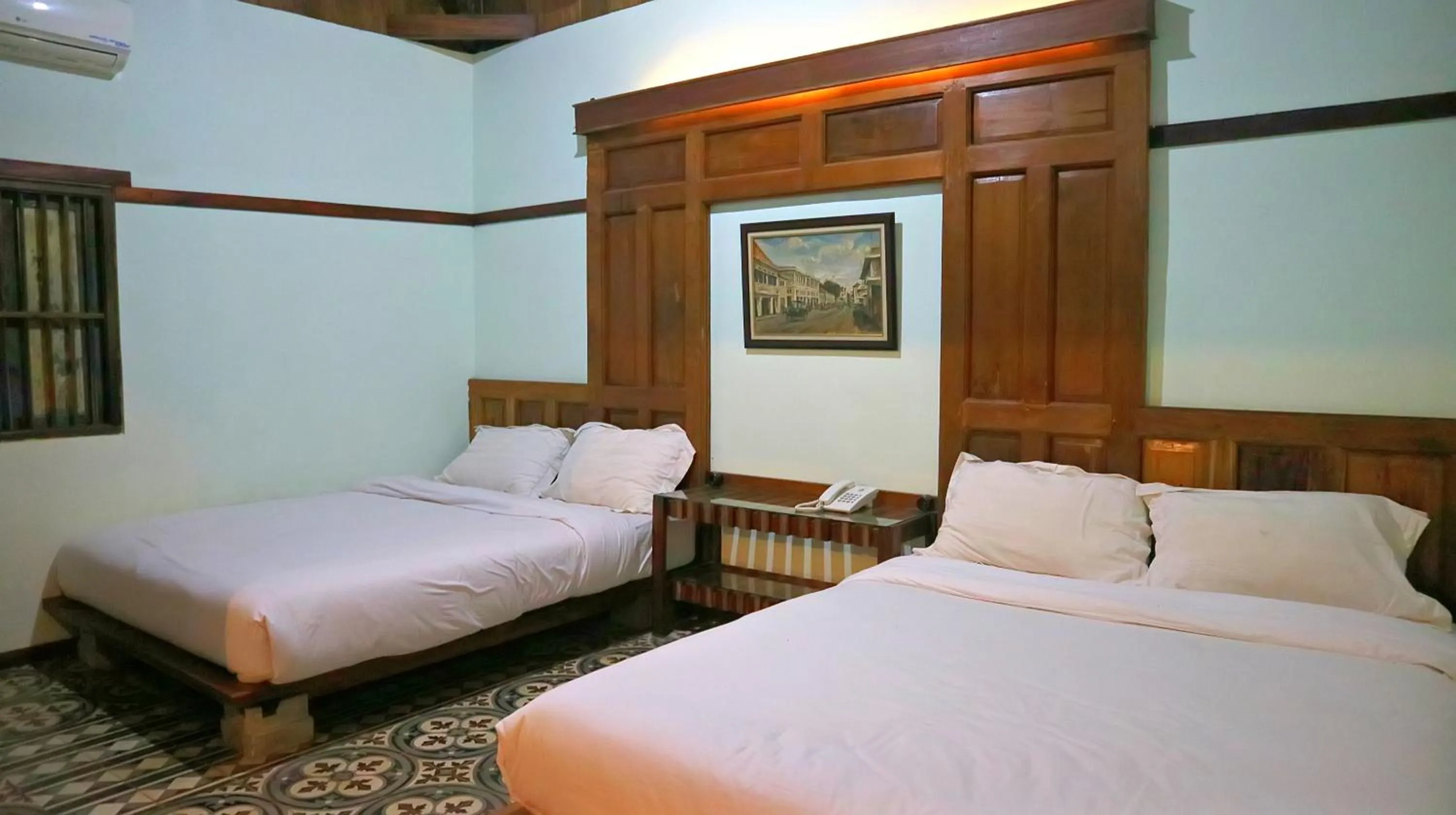 Bed in Tirta Arsanta Hot Springs & Villa