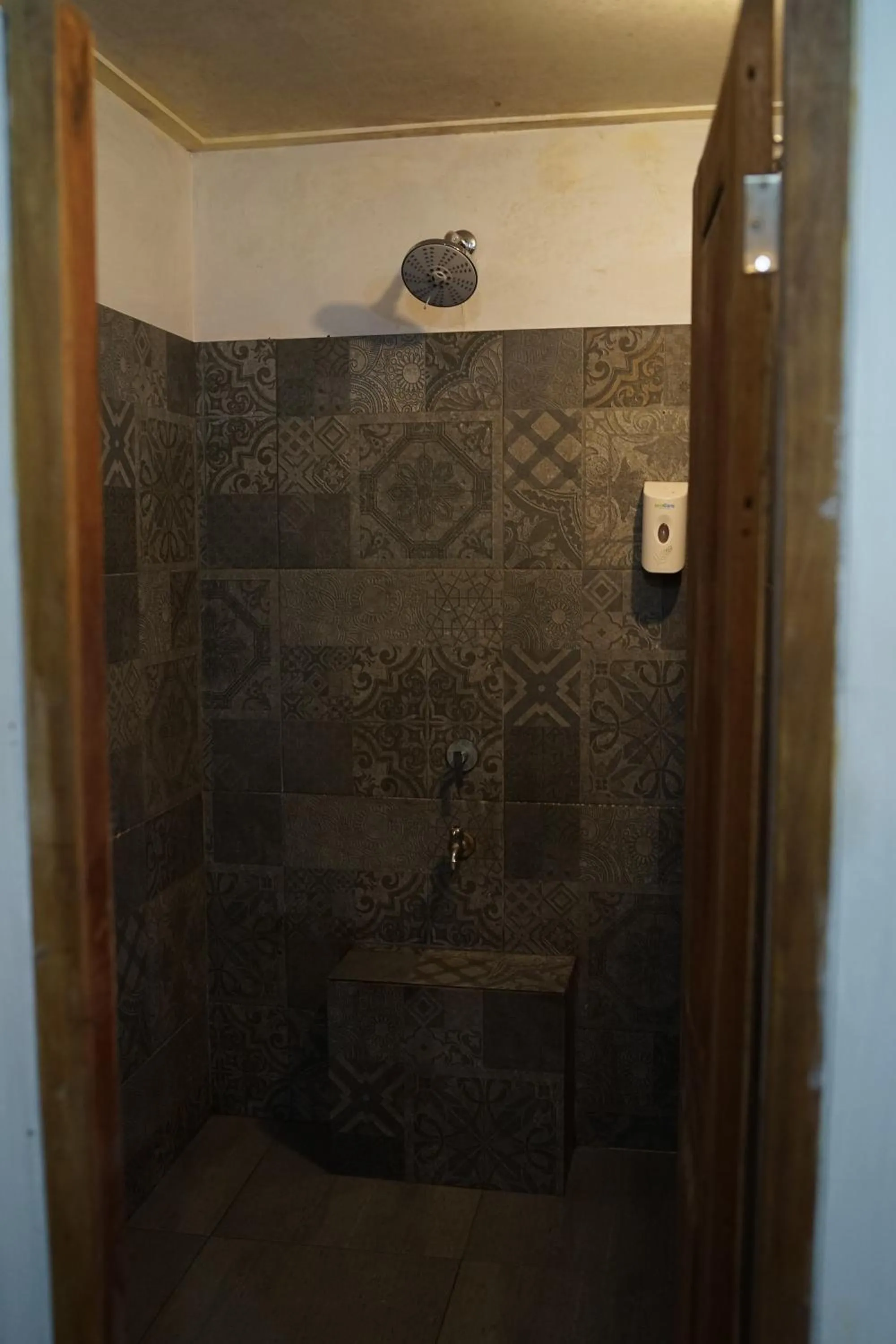 Tirta Arsanta Hot Springs & Villa