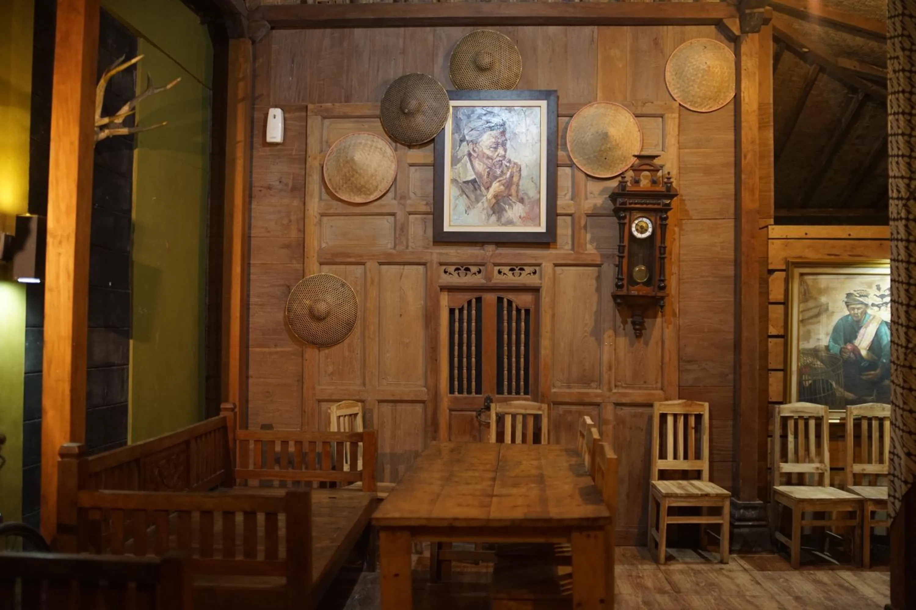 Tirta Arsanta Hot Springs & Villa