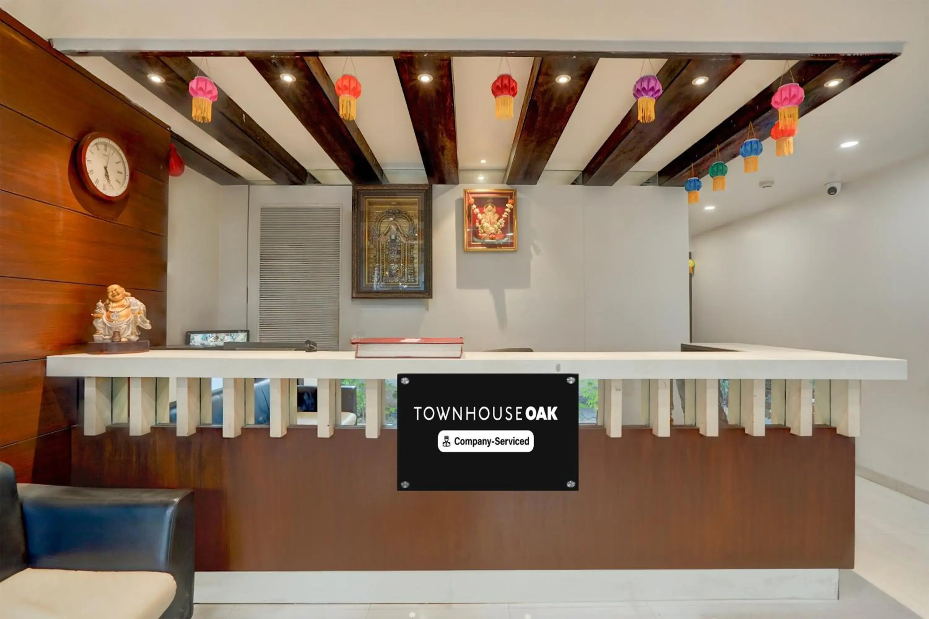 Lobby or reception in Super Townhouse Oak Pune Railway Station Formerly Kapil Residency Lobby or reception in Super Townhouse Oak Pune Railway Station Formerly Kapil Residency