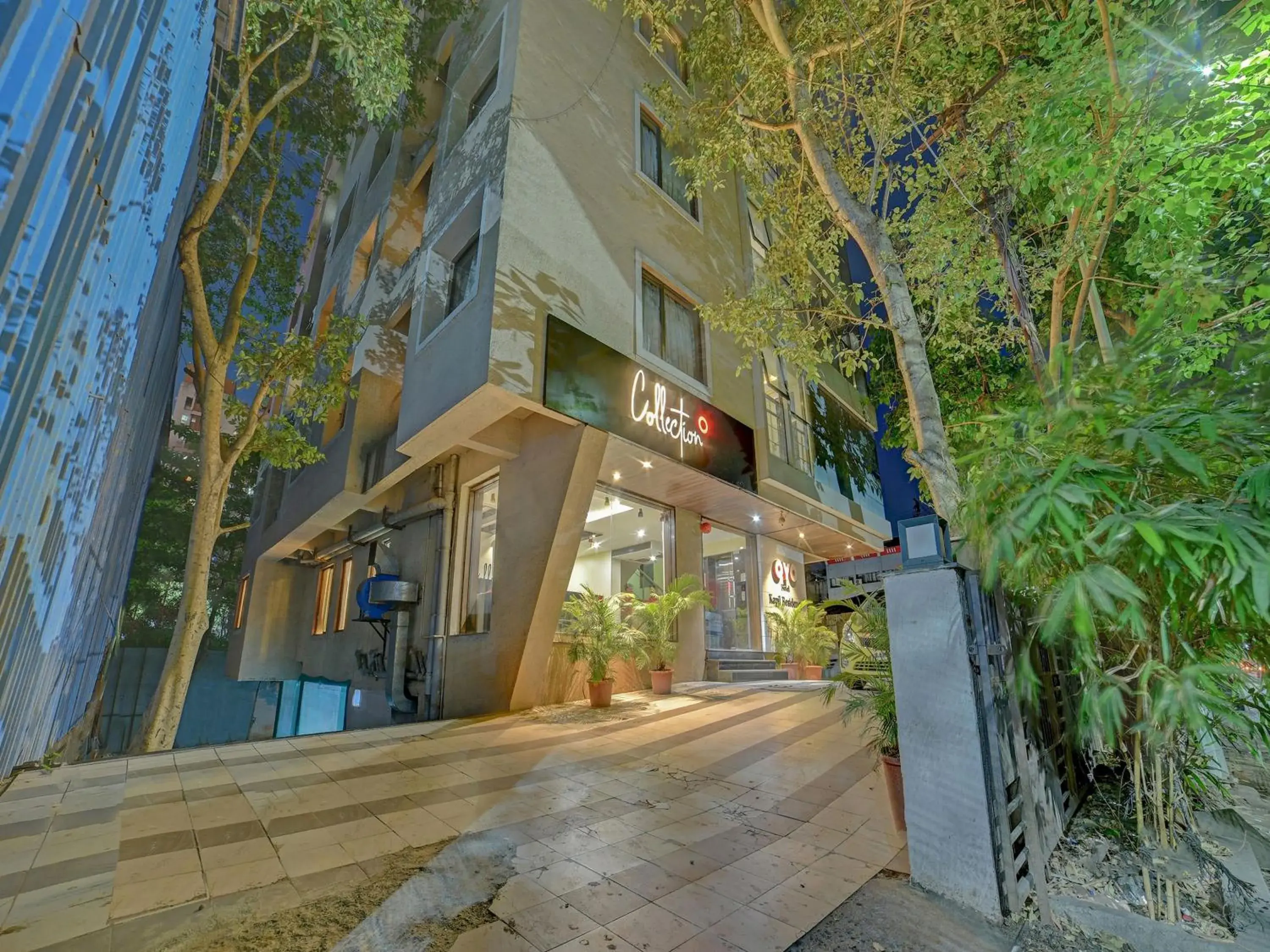 Facade/entrance in Collection O Kapil Residency Parage Chowk Near Lal Mahal Facade/entrance in Collection O Kapil Residency Parage Chowk Near Lal Mahal