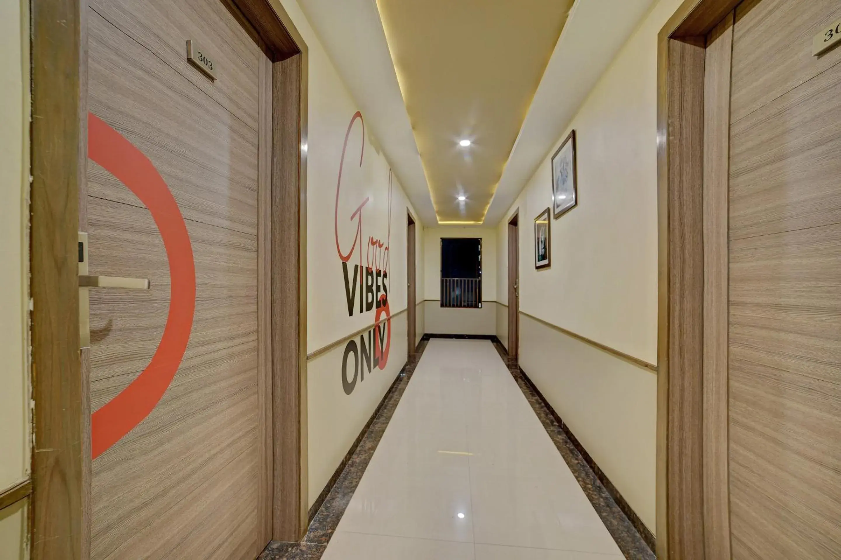 Lobby or reception in Townhouse Oak Pune Railway Station Formerly Kapil Residency Lobby or reception in Townhouse Oak Pune Railway Station Formerly Kapil Residency