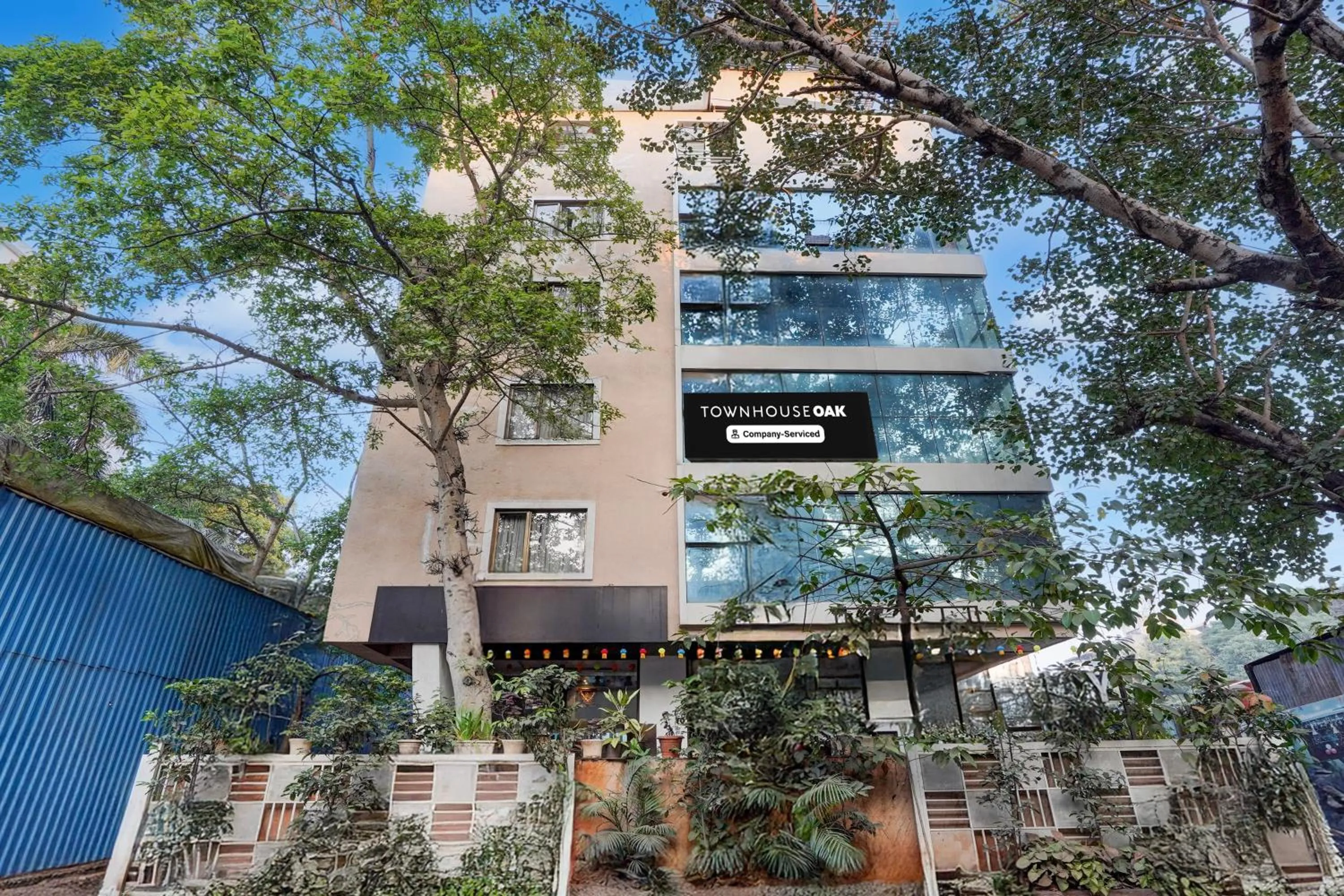 Facade/entrance in Townhouse Oak Pune Railway Station Formerly Kapil Residency