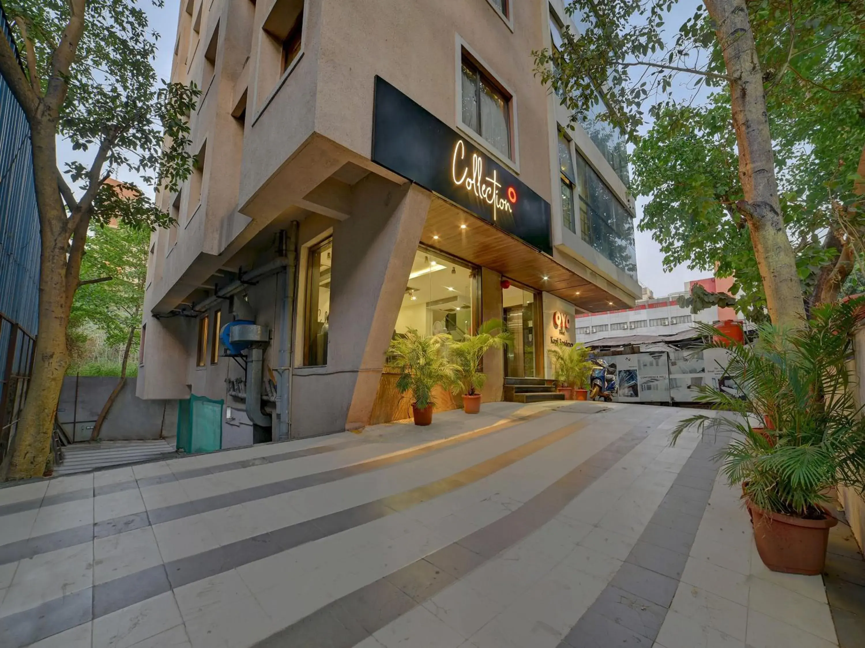 Facade/entrance in Collection O Kapil Residency Parage Chowk Near Lal Mahal Facade/entrance in Collection O Kapil Residency Parage Chowk Near Lal Mahal