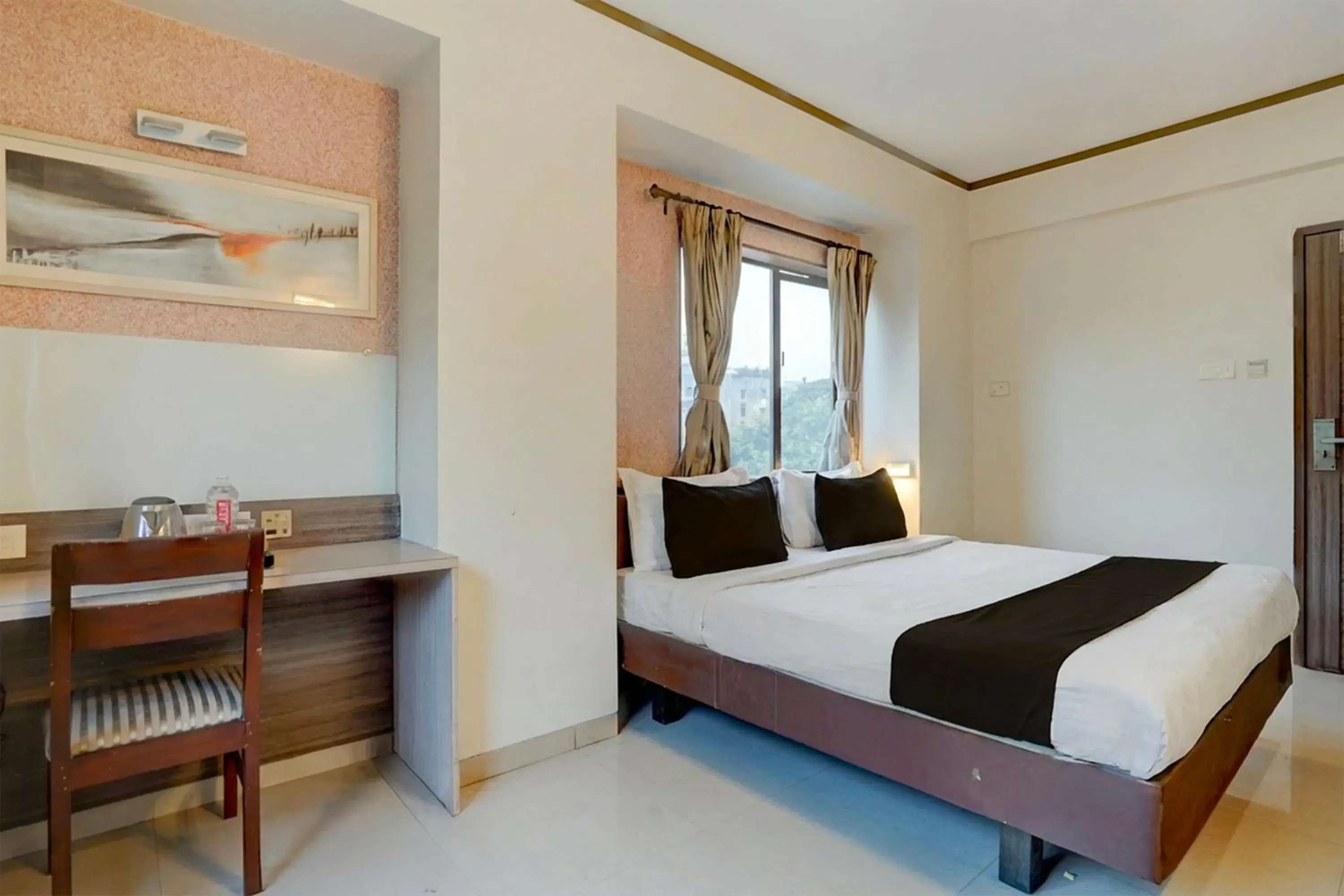 Bedroom, Bed in Townhouse Oak Pune Railway Station Formerly Kapil Residency Bedroom, Bed in Townhouse Oak Pune Railway Station Formerly Kapil Residency