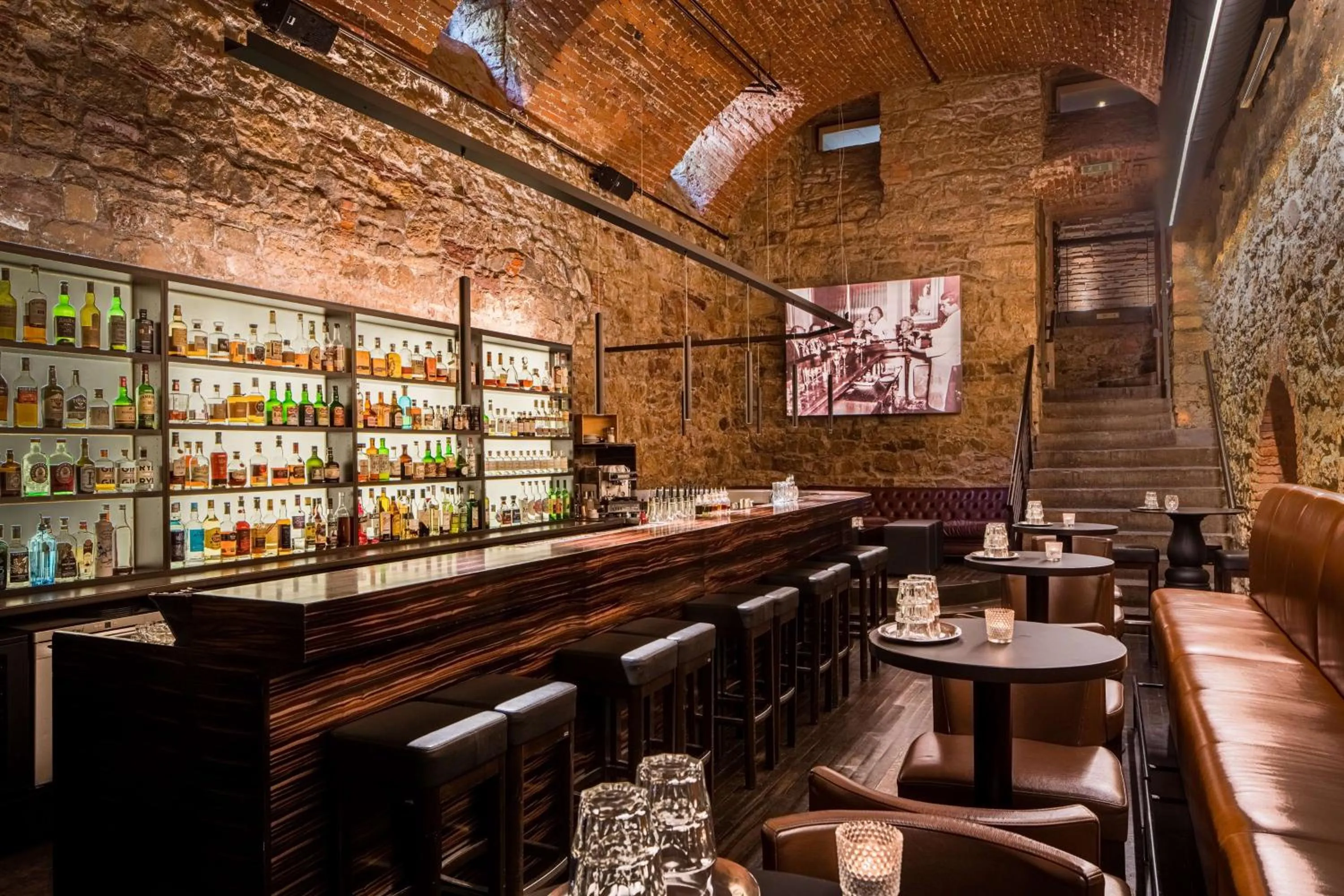 Food and drinks in Hotel Victoria, BW Signature Collection