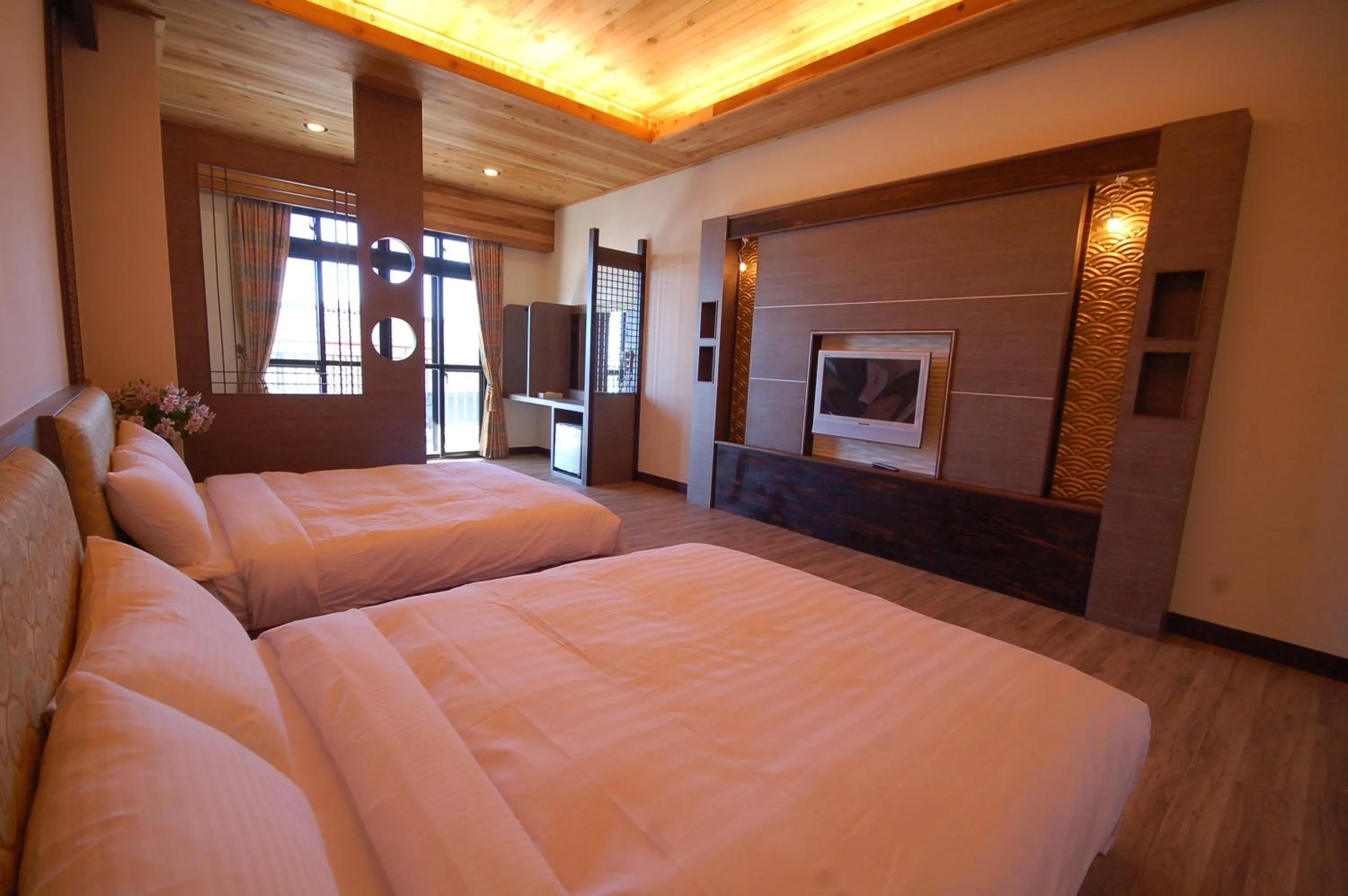 Photo of the whole room, Bed in Star Villa