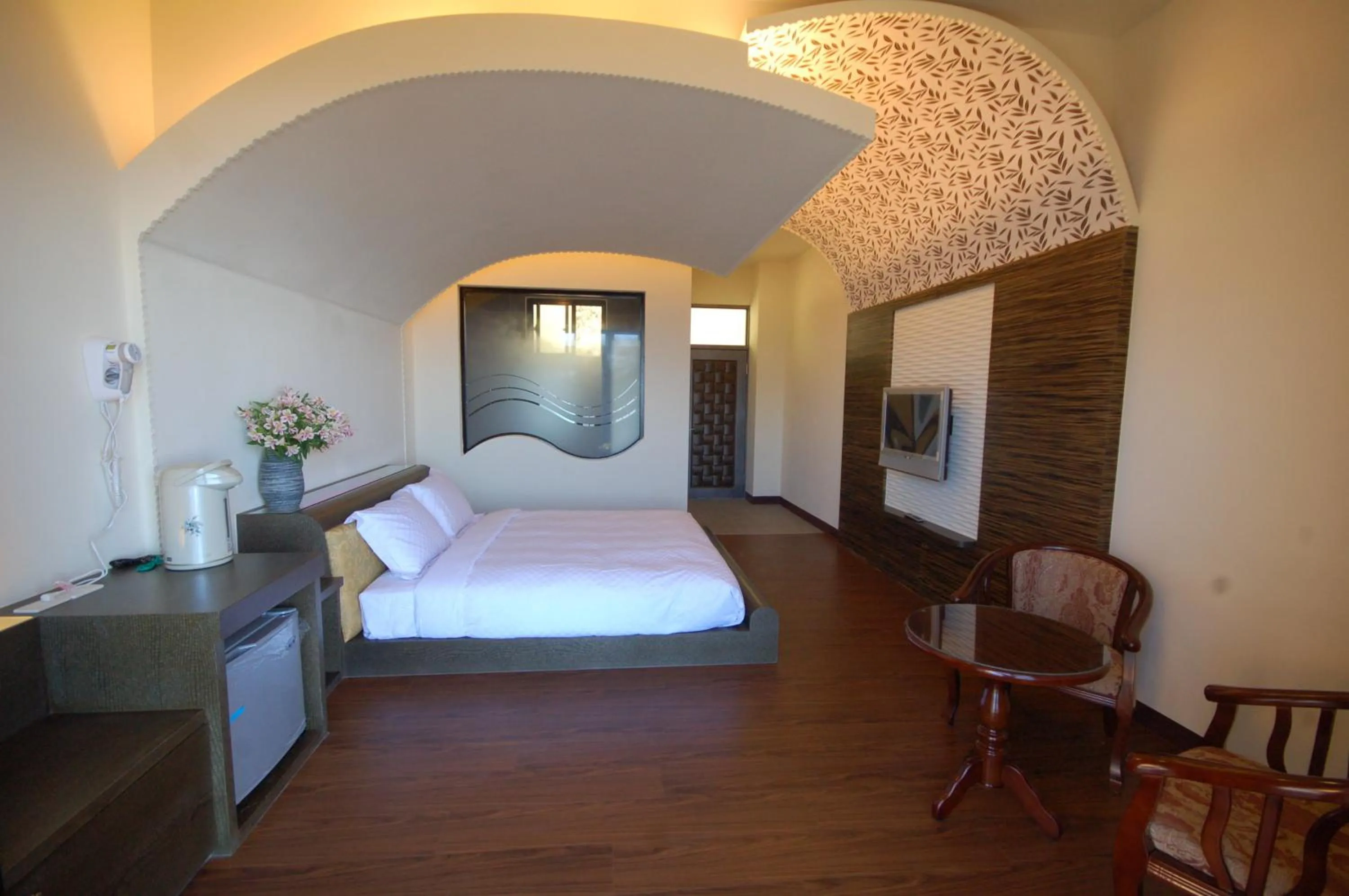 Photo of the whole room, Bed in Star Villa