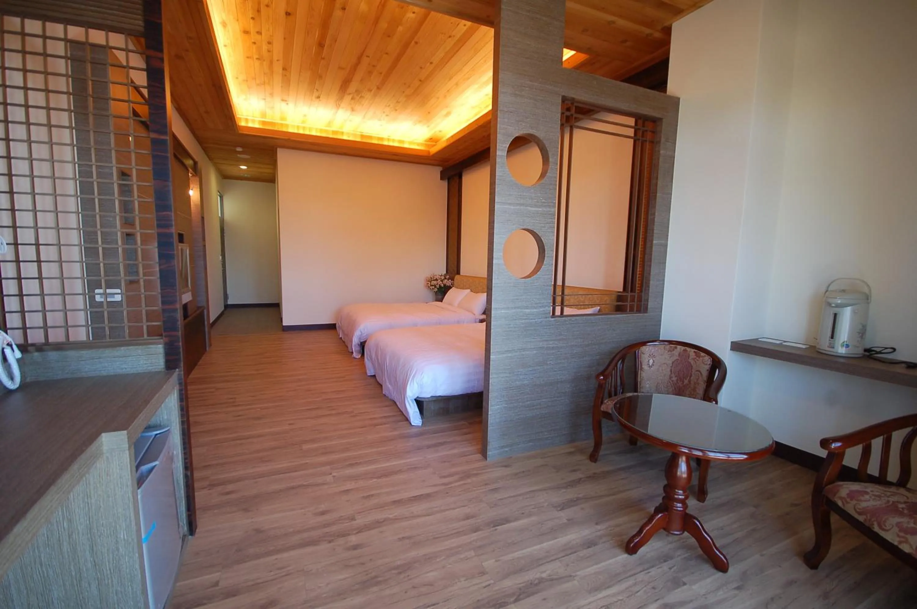 Photo of the whole room, Bed in Star Villa