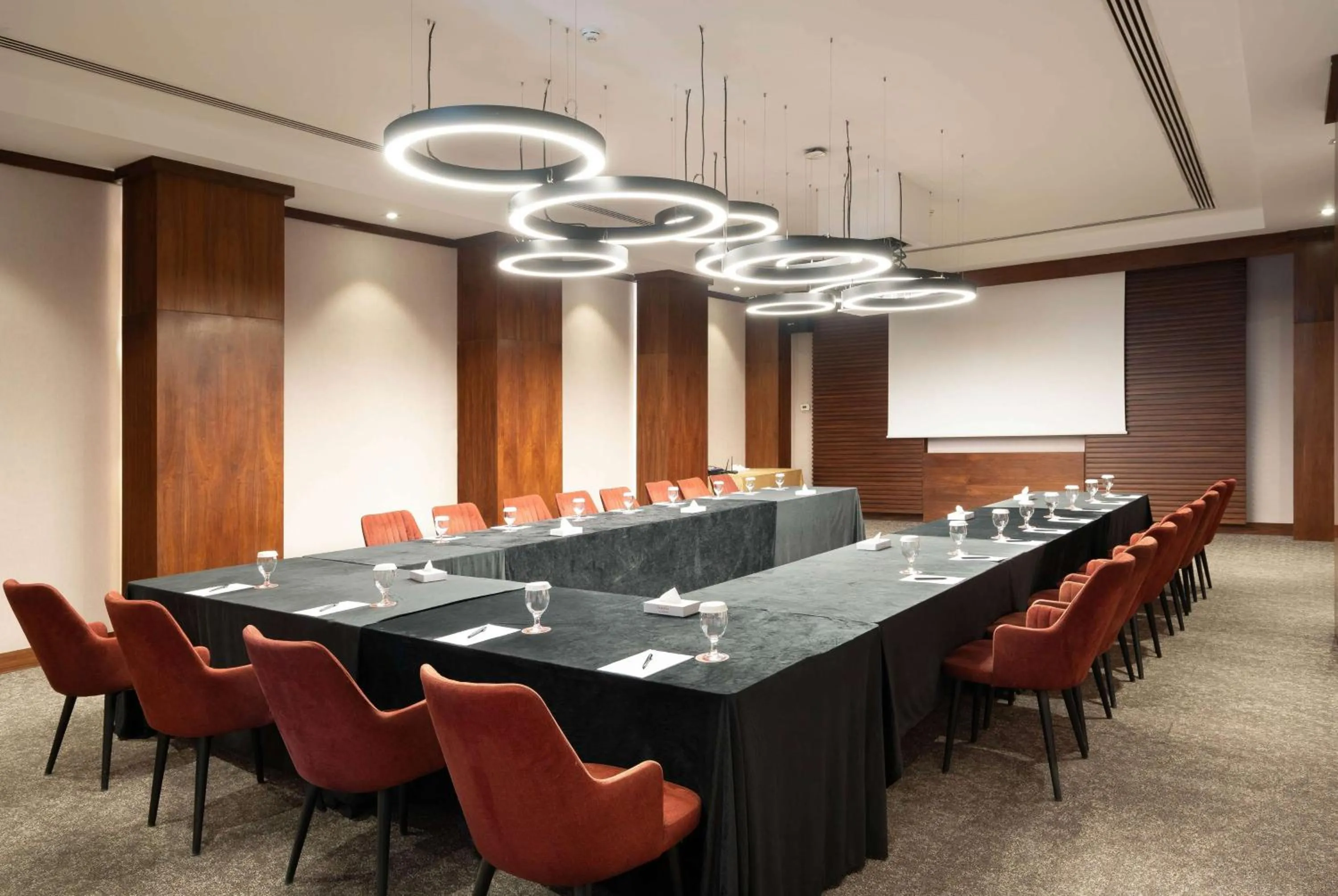 Meeting/conference room in Ramada by Wyndham Erbil Gulan Street