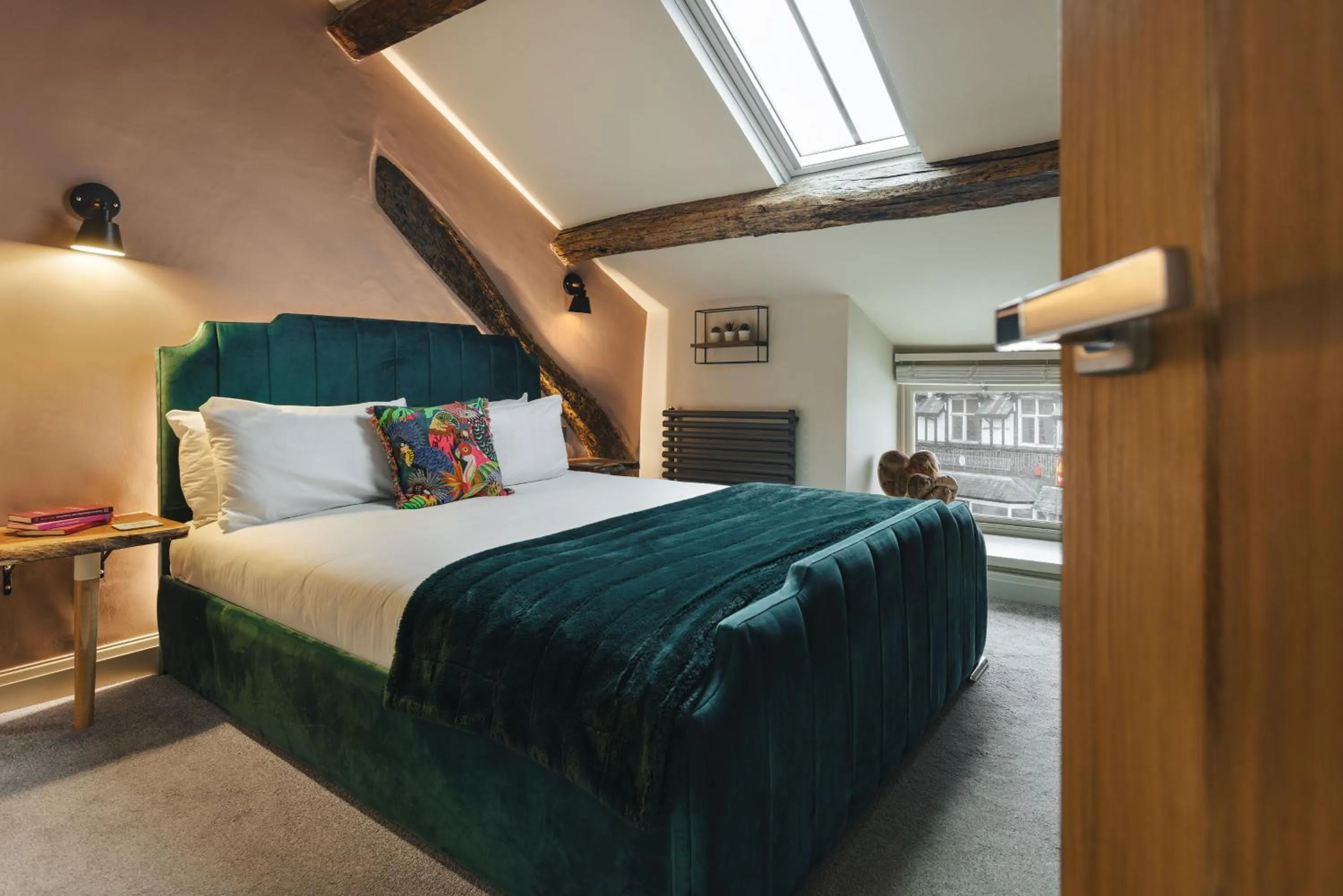 Bed in The Hive at Poppi-Red