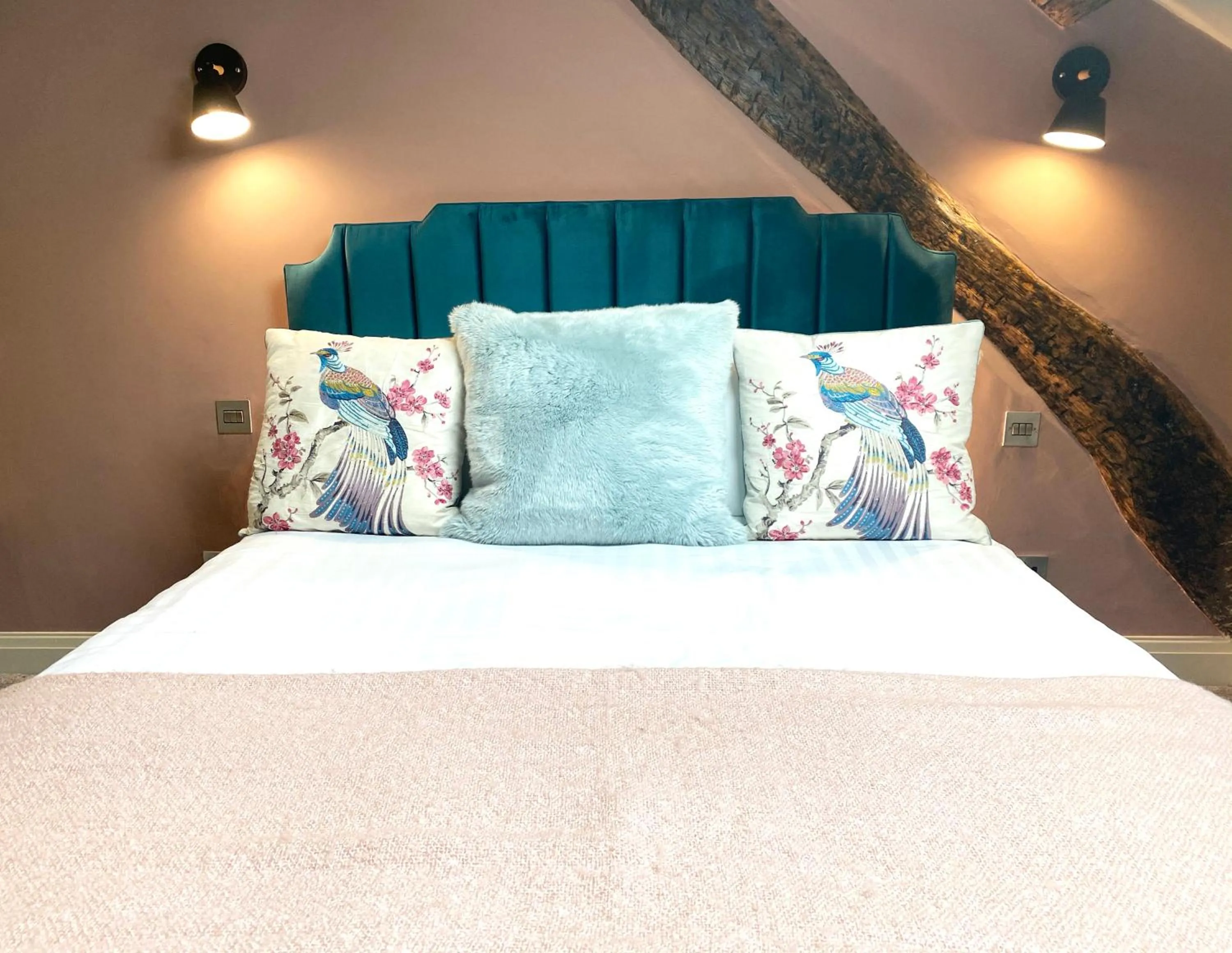 Bed in The Hive at Poppi-Red