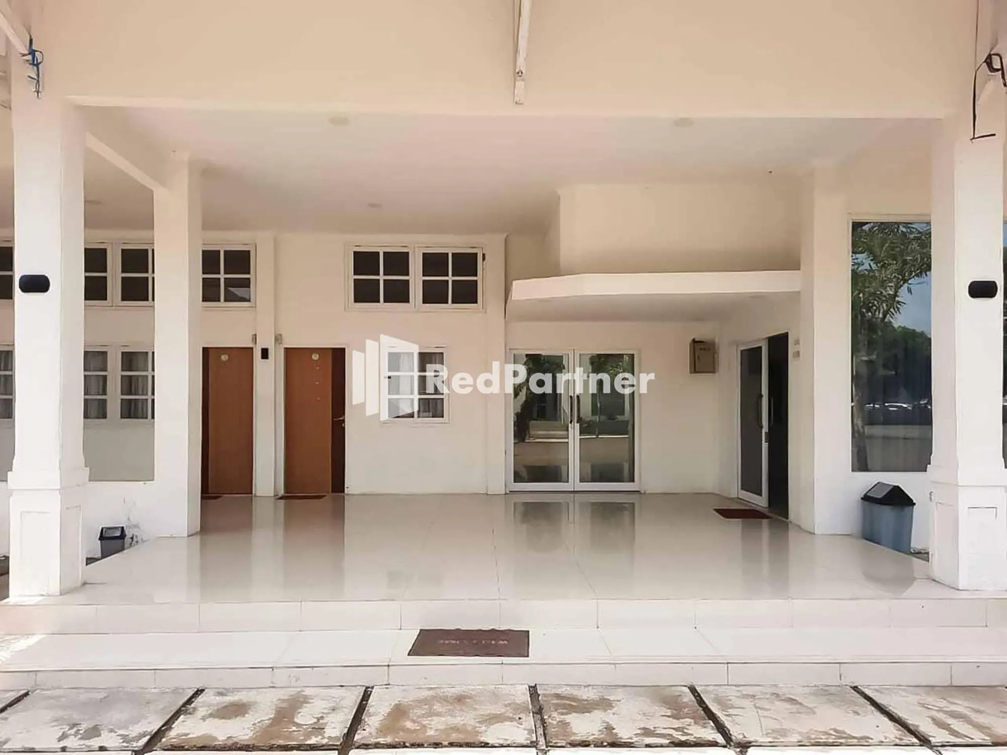 Facade/entrance in Wisma Baznas Syariah Majalengka Mitra RedDoorz